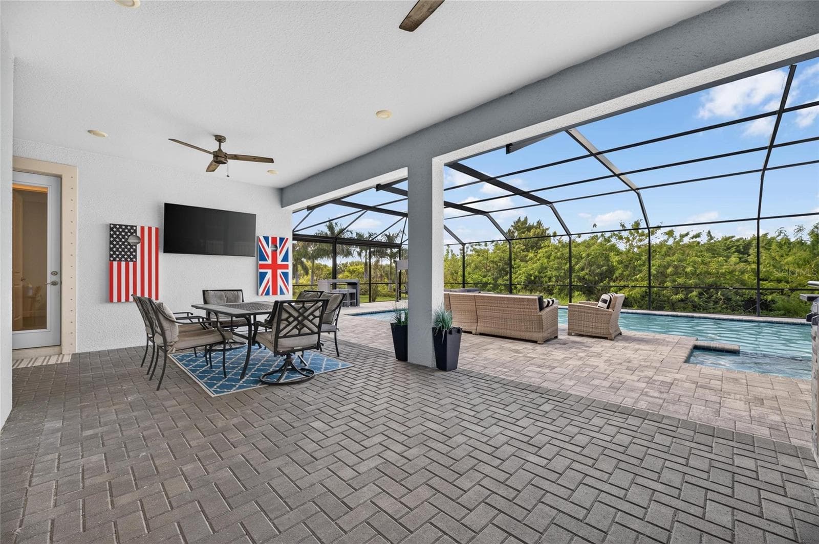 Single Family Residence at 816 MANNS HARBOR DR, APOLLO BEACH, photo 68 of 100
