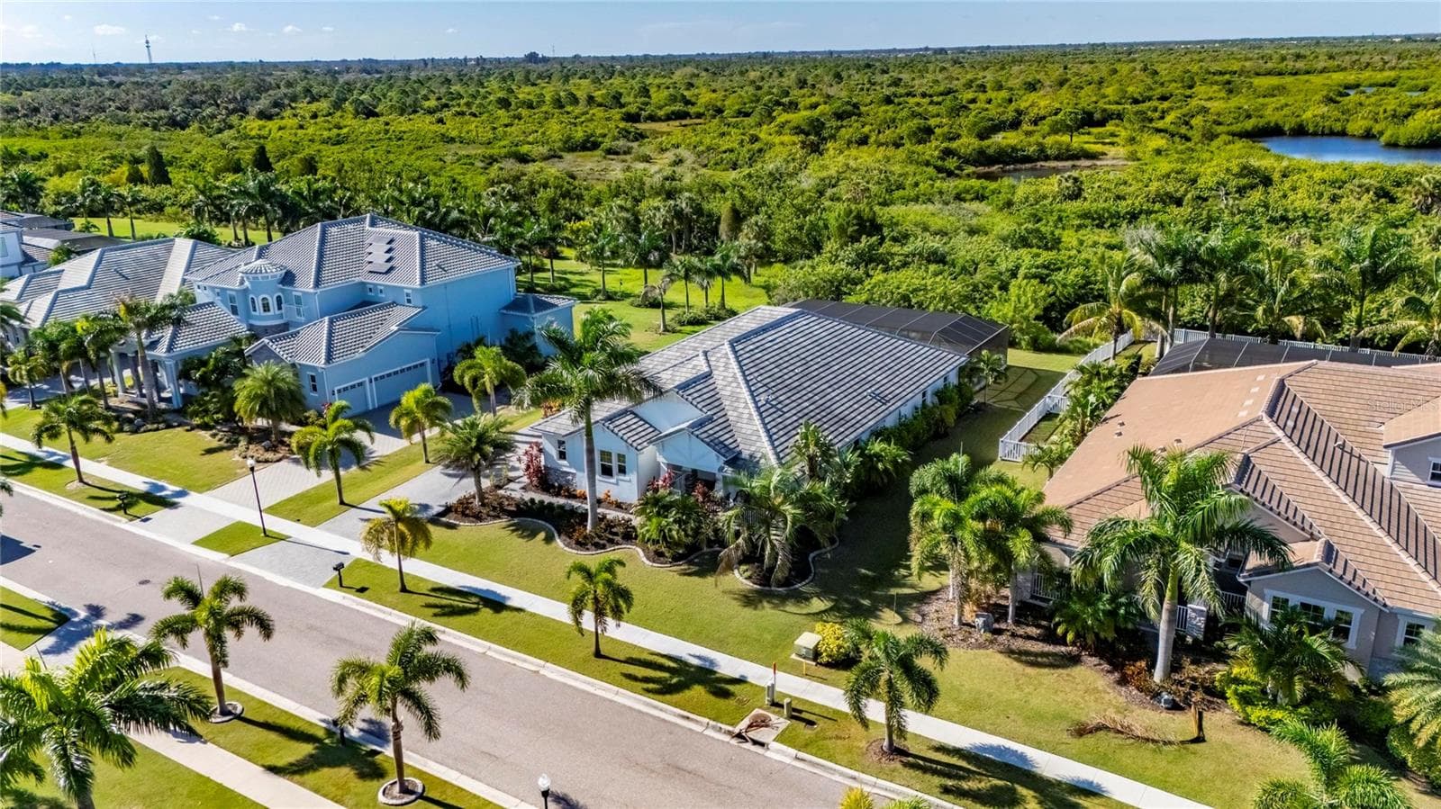 Single Family Residence at 816 MANNS HARBOR DR, APOLLO BEACH, photo 83 of 100