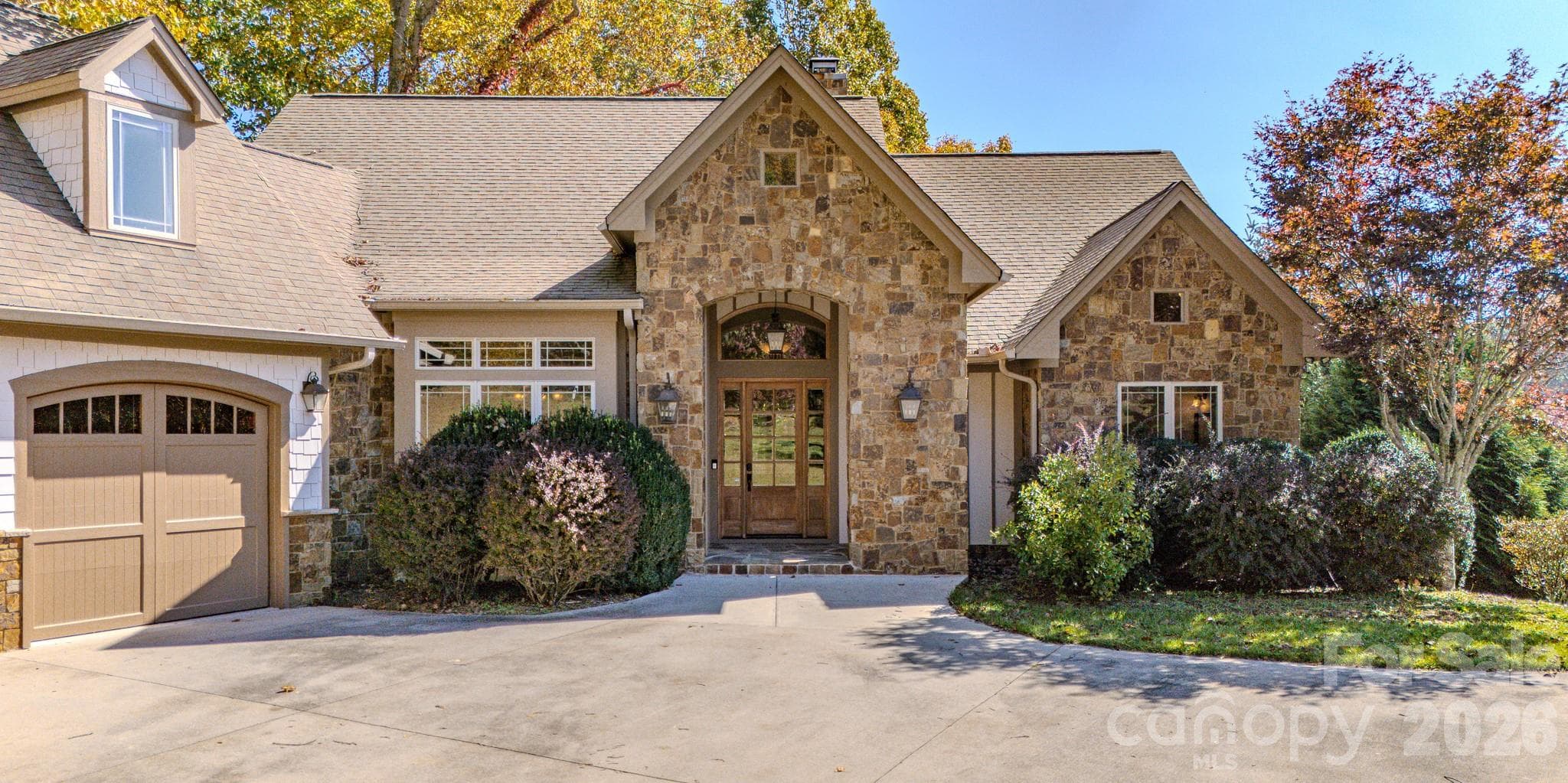 Single Family Residence at 46 North Ridge Lane, Newland, photo 2 of 41