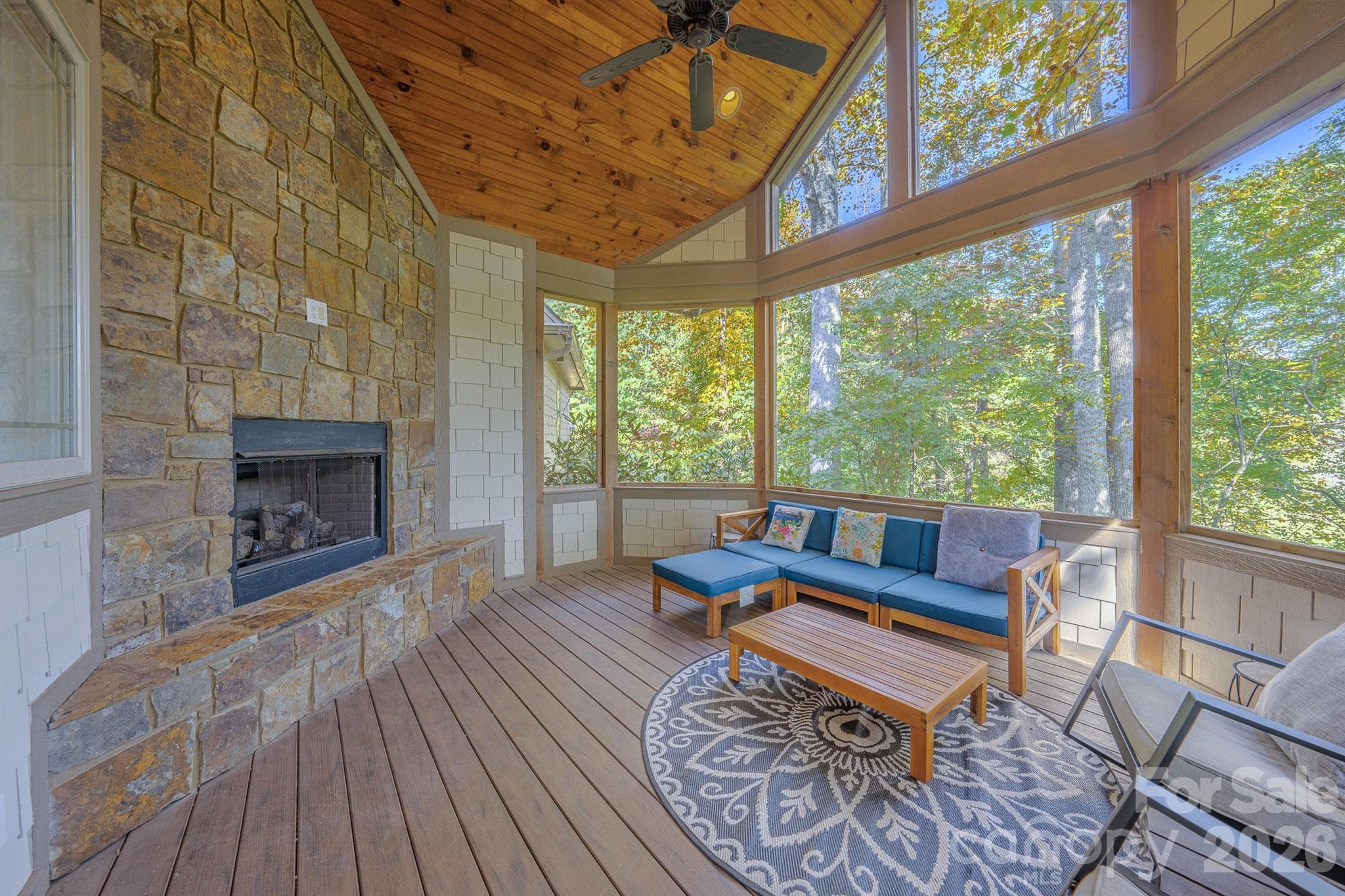 Single Family Residence at 46 North Ridge Lane, Newland, photo 12 of 41