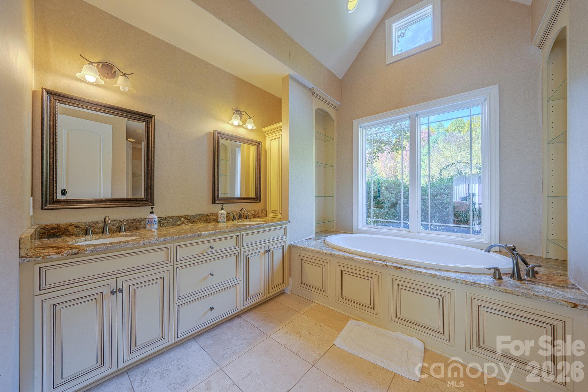 Single Family Residence at 46 North Ridge Lane, Newland, photo 18 of 41