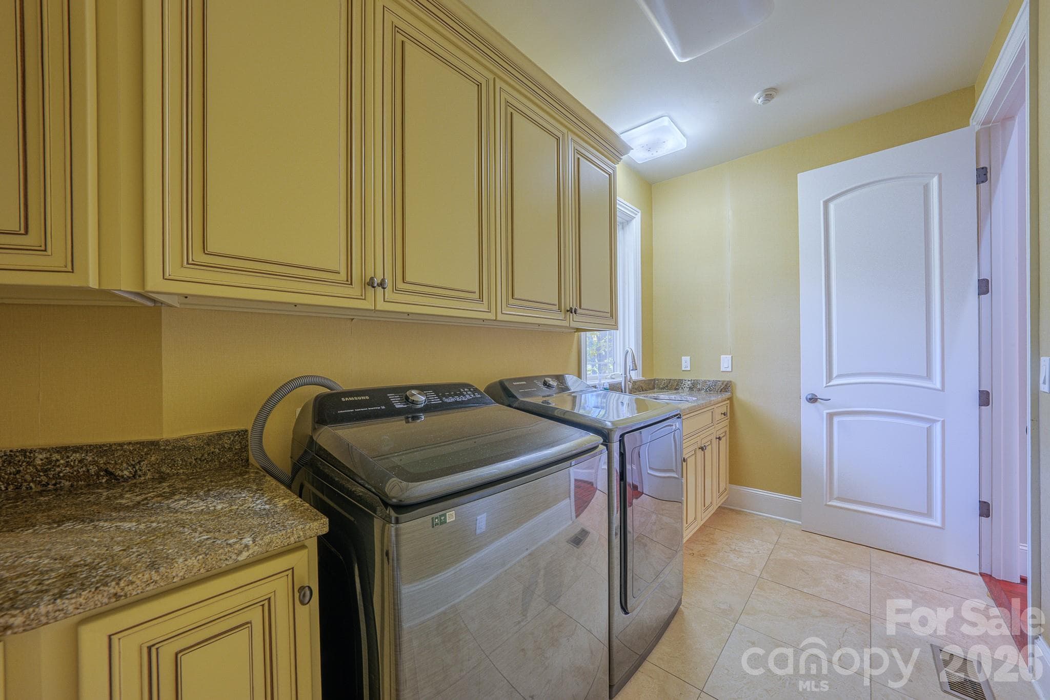 Single Family Residence at 46 North Ridge Lane, Newland, photo 35 of 41