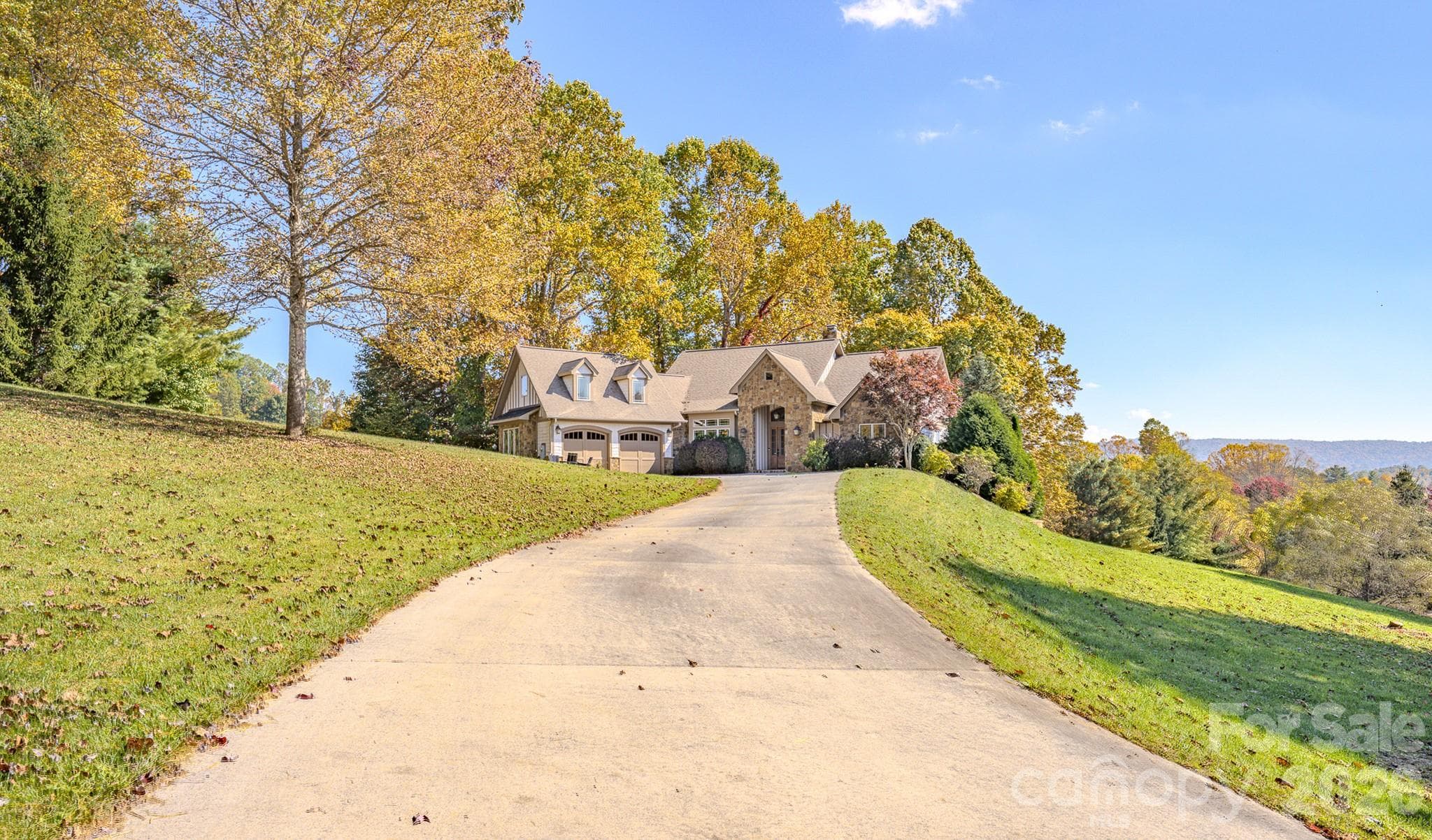 Single Family Residence at 46 North Ridge Lane, Newland, photo 37 of 41
