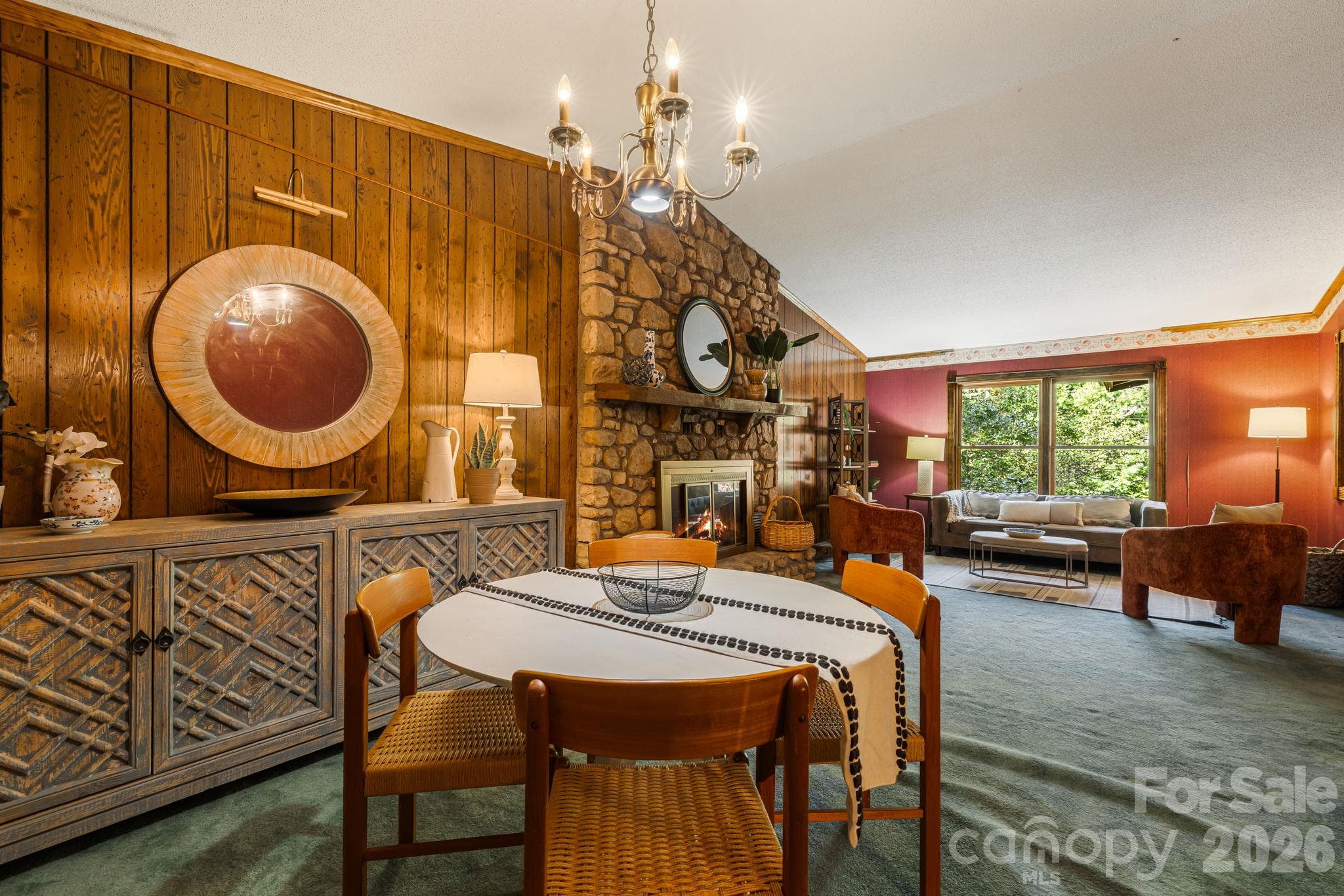 Great room for entertaining - 104 Paramount Drive, Leicester
