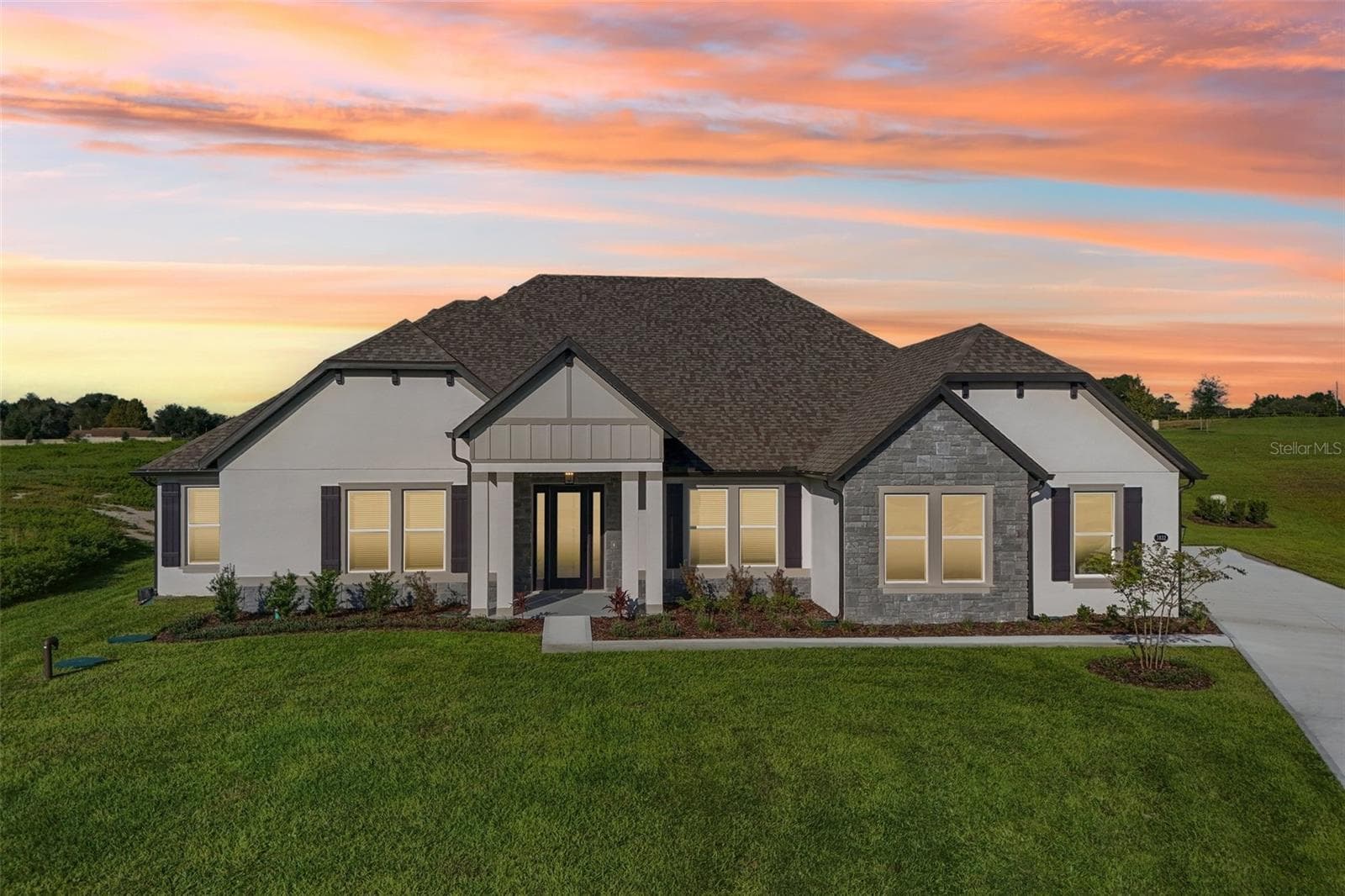 3832 SADDLE HILL TRL