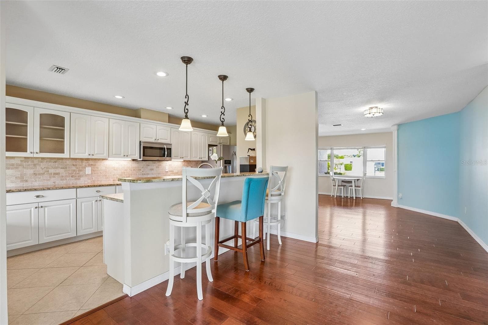 Single Family Residence at 1806 PINEAPPLE PALM CT, SUN CITY CENTER, photo 8 of 43