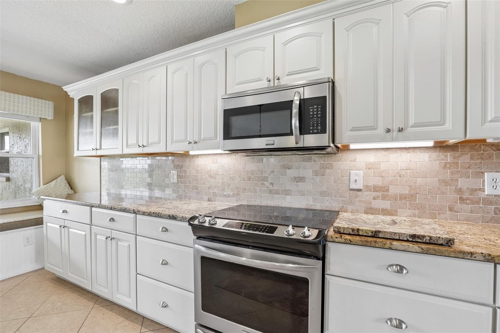 Single Family Residence at 1806 PINEAPPLE PALM CT, SUN CITY CENTER, photo 11 of 43