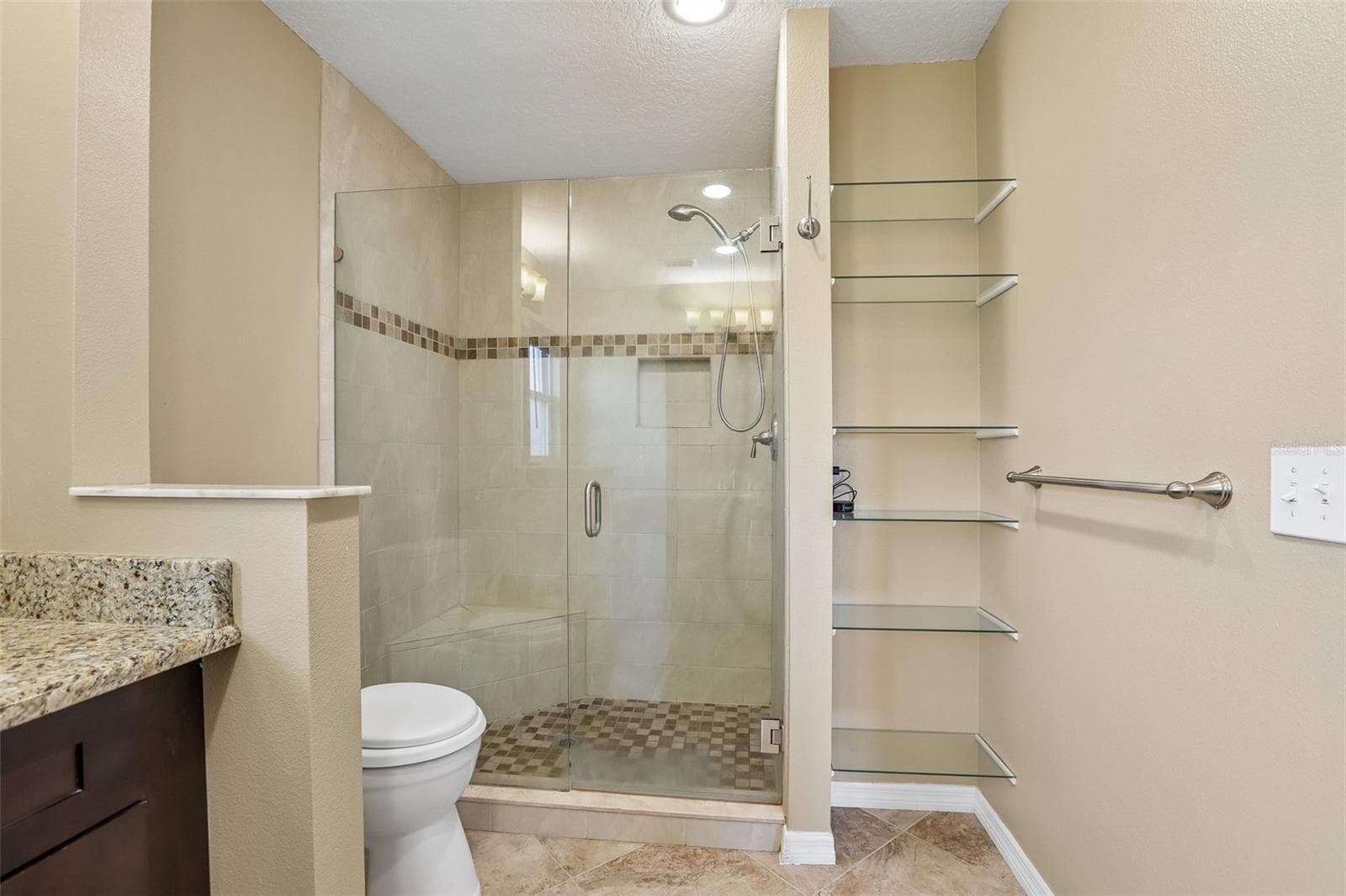 Single Family Residence at 1806 PINEAPPLE PALM CT, SUN CITY CENTER, photo 18 of 43