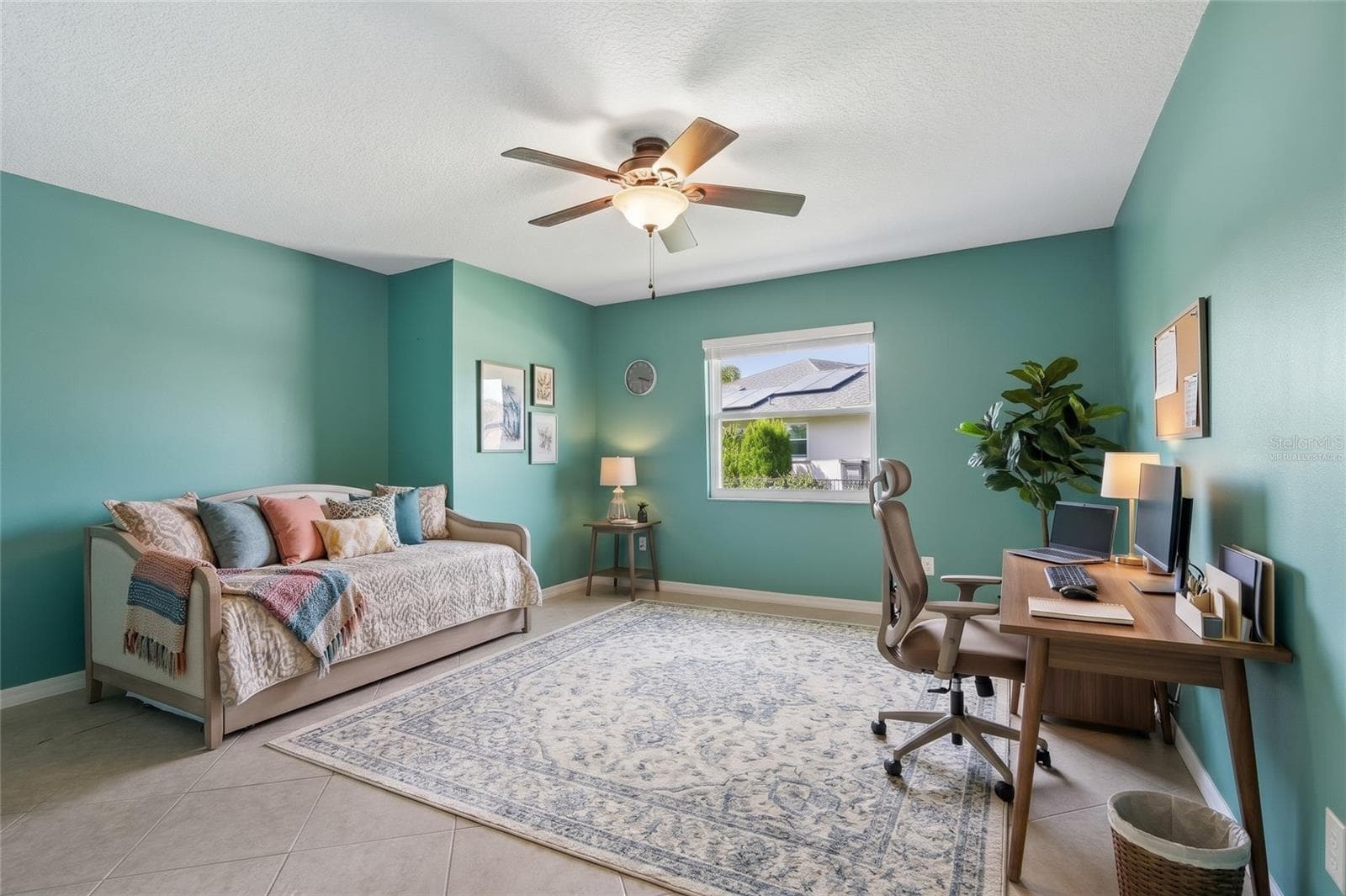 Virtually Staged - 1806 PINEAPPLE PALM CT, SUN CITY CENTER