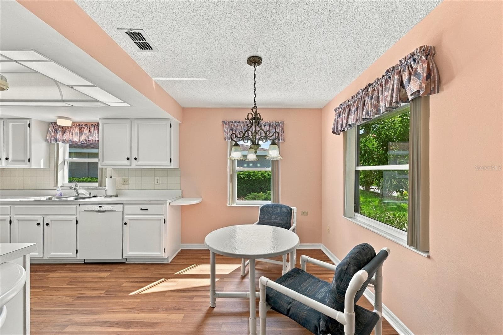 Condominium at 1510 LELAND DR, SUN CITY CENTER, photo 12 of 60
