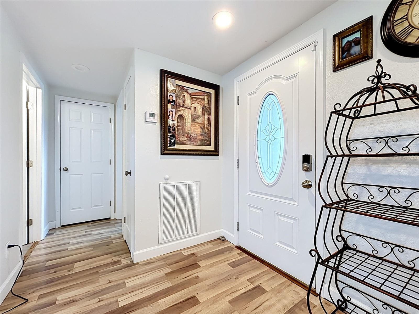 Single Family Residence at 1006 SE 2ND ST, MULBERRY, photo 10 of 45