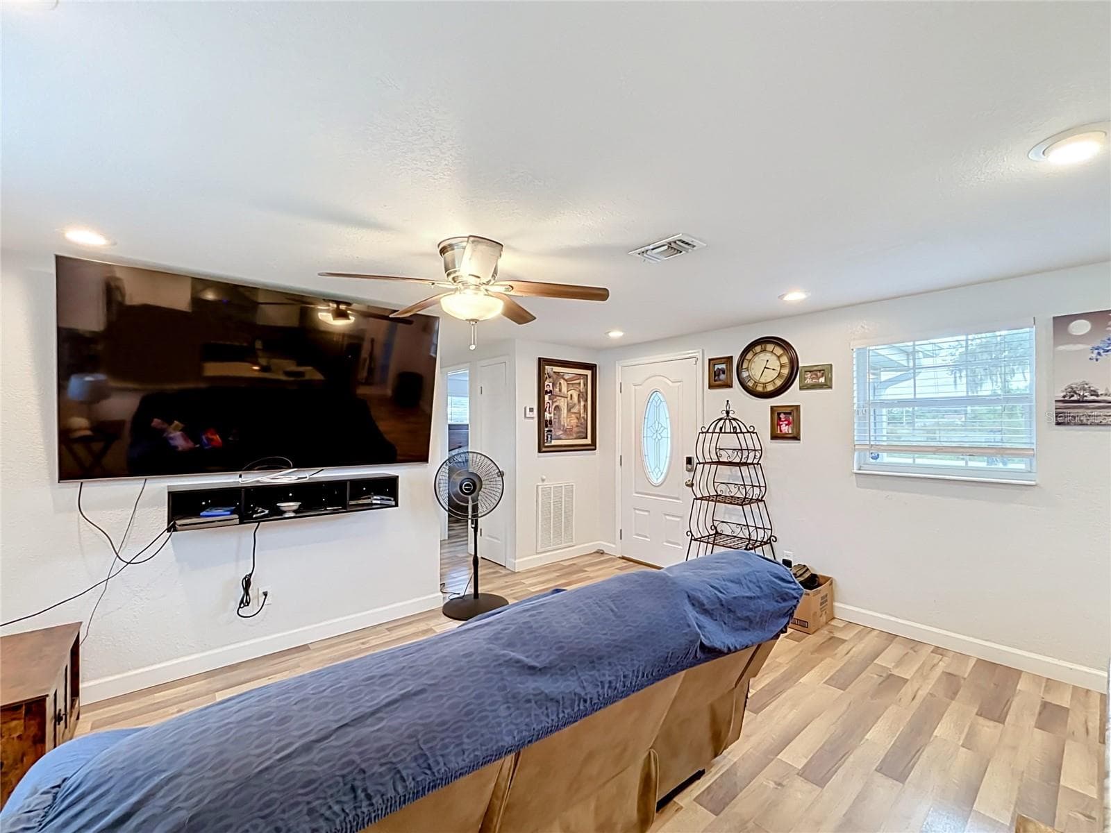 Single Family Residence at 1006 SE 2ND ST, MULBERRY, photo 14 of 45