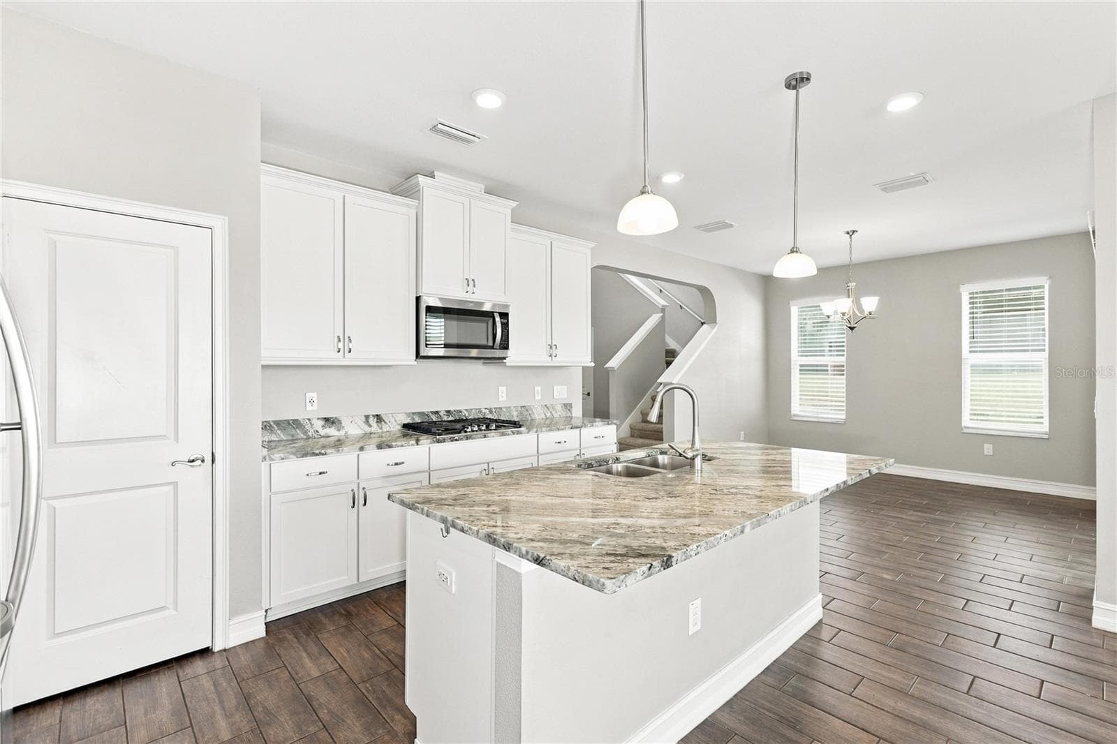 Single Family Residence at 4694 TRAMANTO LN, WESLEY CHAPEL, photo 16 of 40
