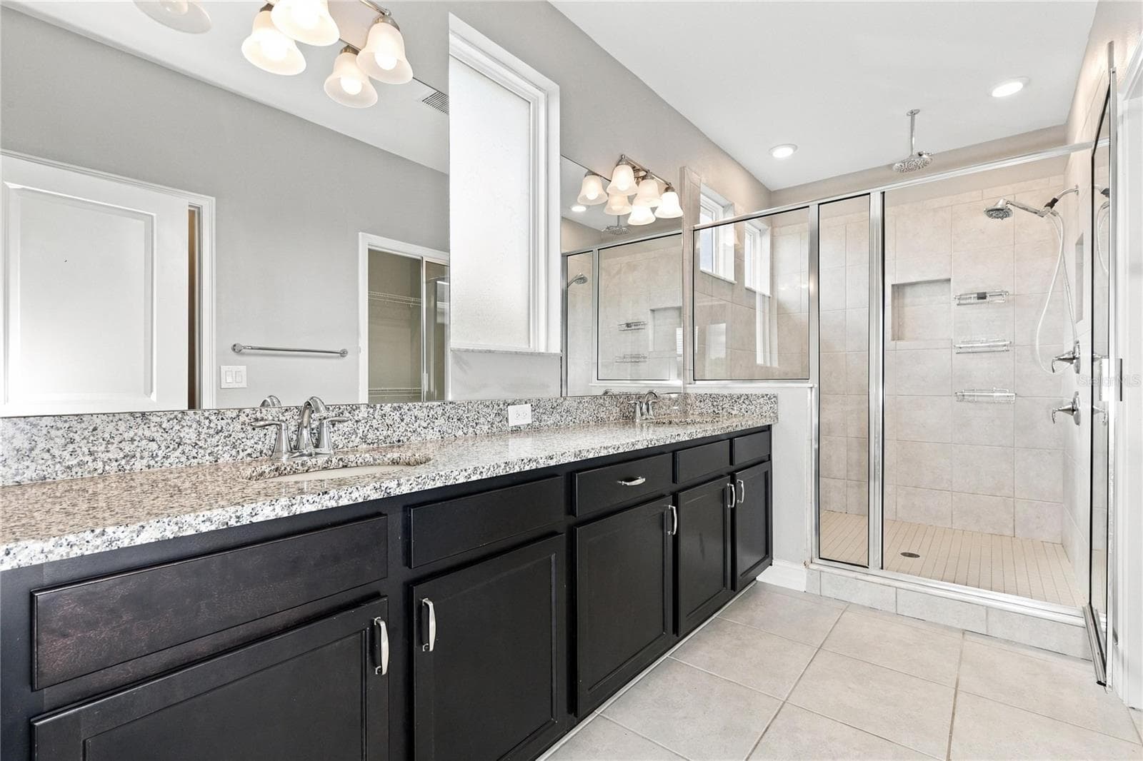 Single Family Residence at 4694 TRAMANTO LN, WESLEY CHAPEL, photo 21 of 40