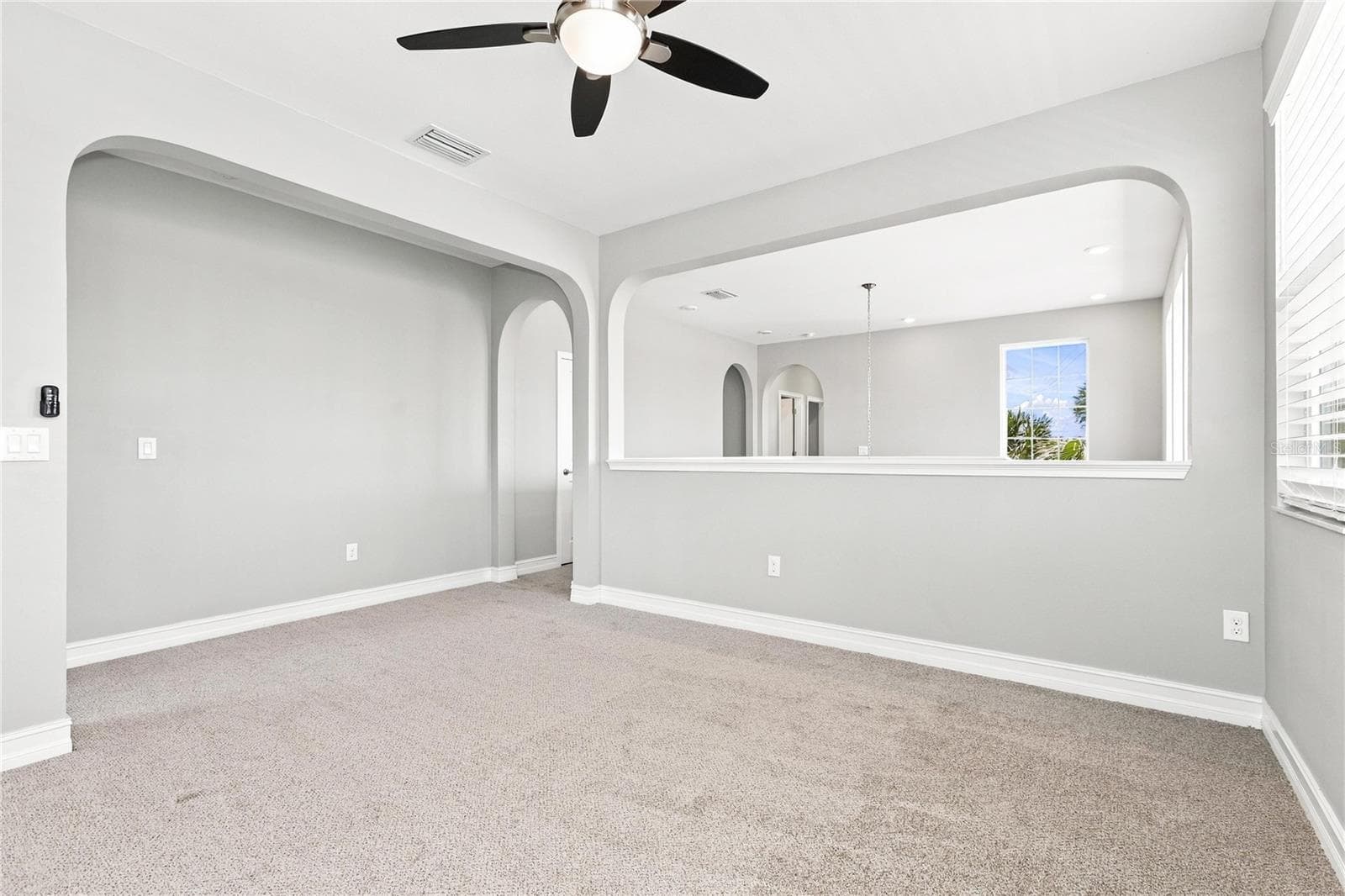 Single Family Residence at 4694 TRAMANTO LN, WESLEY CHAPEL, photo 35 of 40