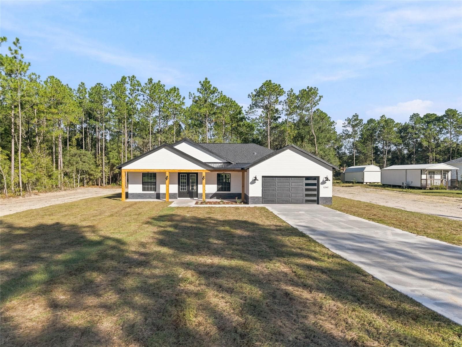 Single Family Residence at 12567 SW 64TH ST RD, OCALA, photo 2 of 49