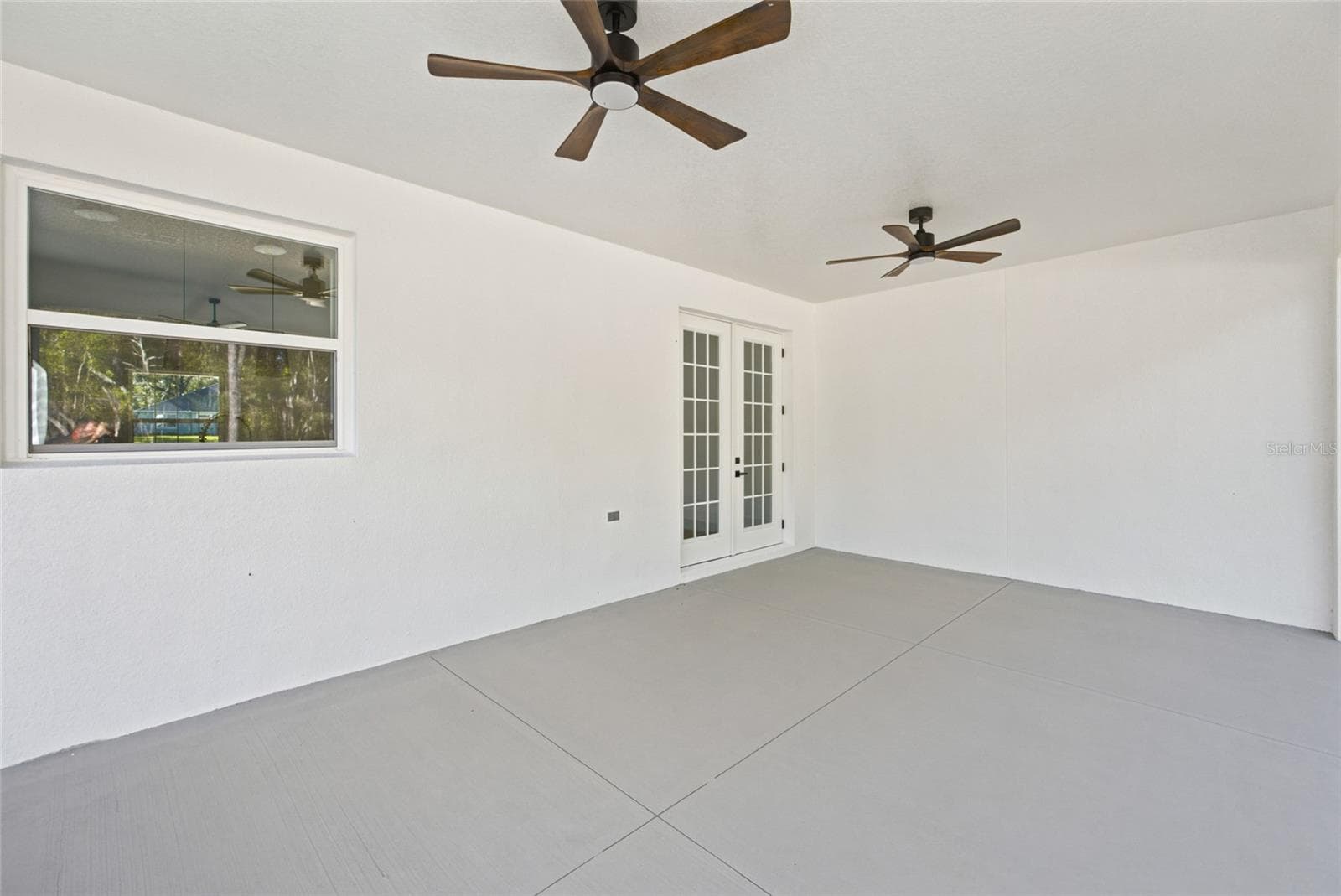 Single Family Residence at 12567 SW 64TH ST RD, OCALA, photo 9 of 49