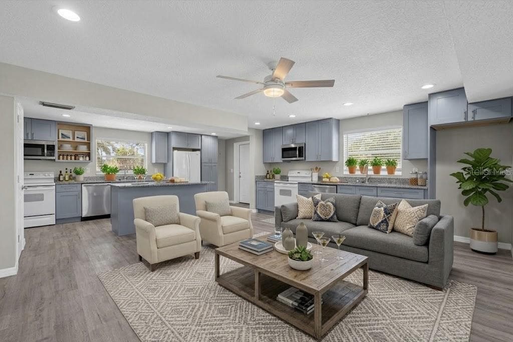 705 Digitally Staged - 701 FISH LIPS LN, RUSKIN