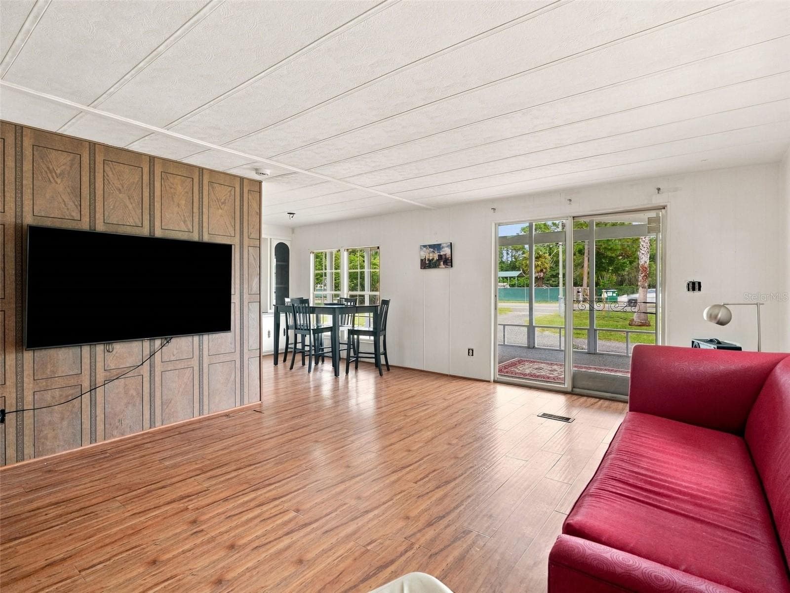 Mobile Home at 13139 HICKS RD, HUDSON, photo 5 of 36