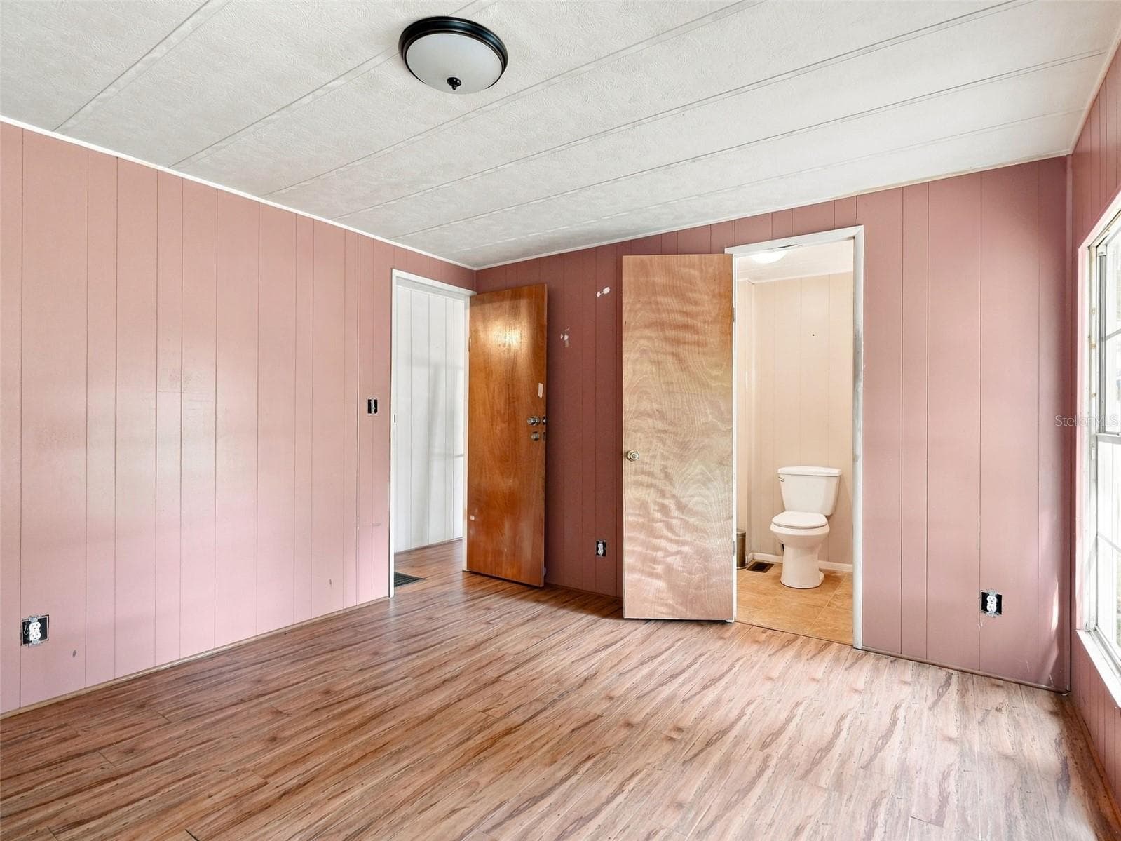 Mobile Home at 13139 HICKS RD, HUDSON, photo 13 of 36