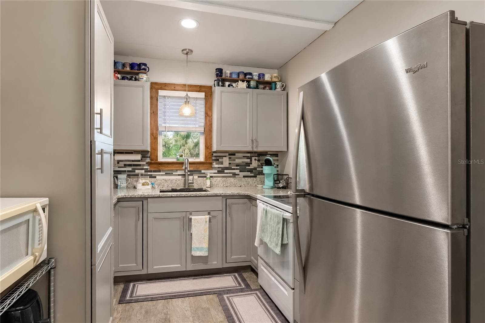 Mother n Law Suite kitchen - 9551 NW COUNTY ROAD 345, CHIEFLAND