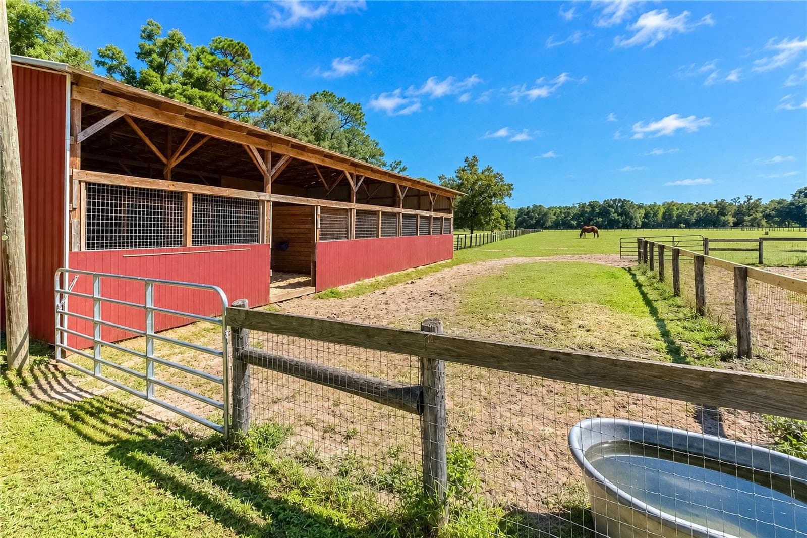 Farm at 9551 NW COUNTY ROAD 345, CHIEFLAND, photo 59 of 88