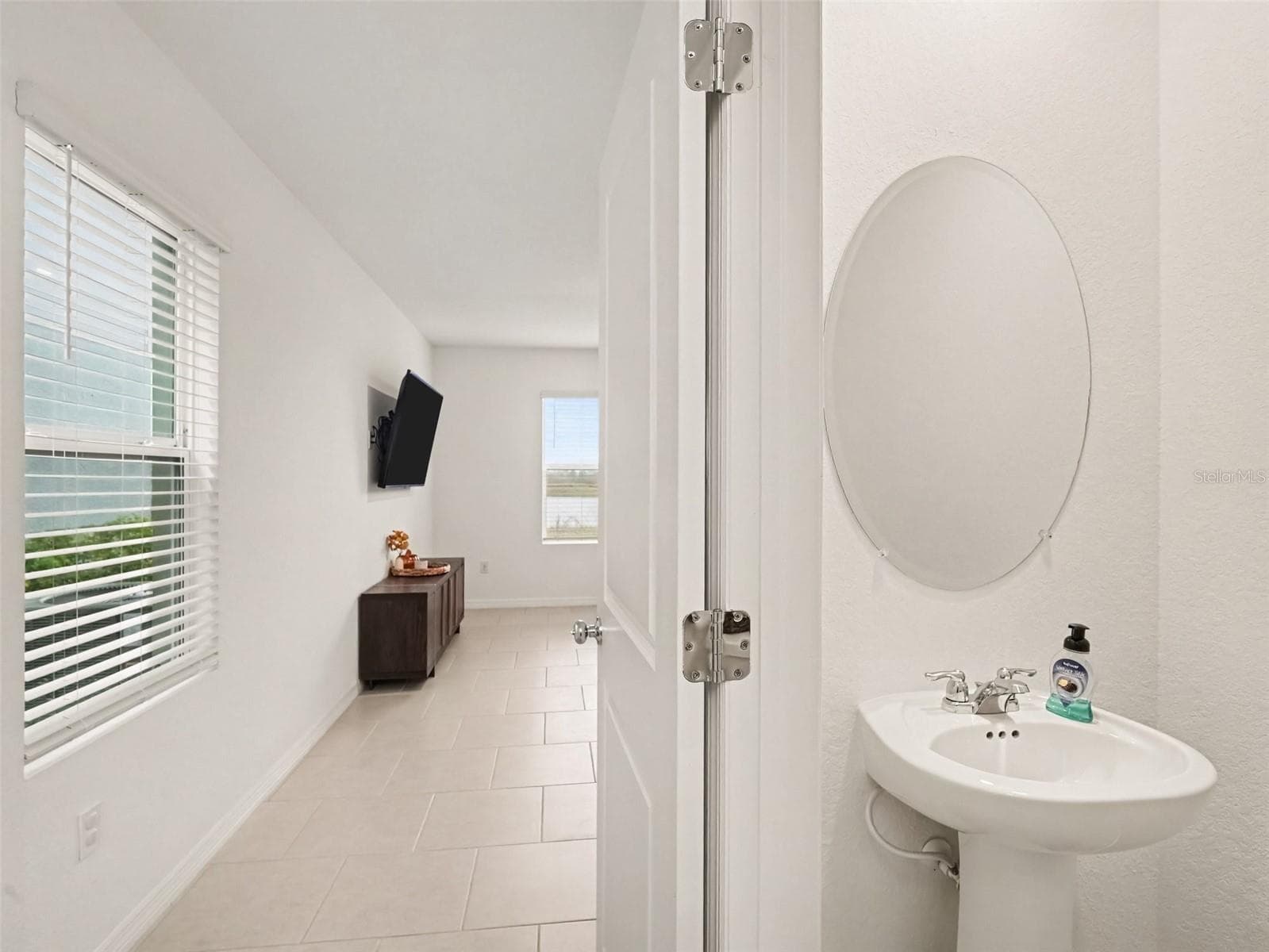 Single Family Residence at 3805 AMBERSWEET XING, PARRISH, photo 14 of 36
