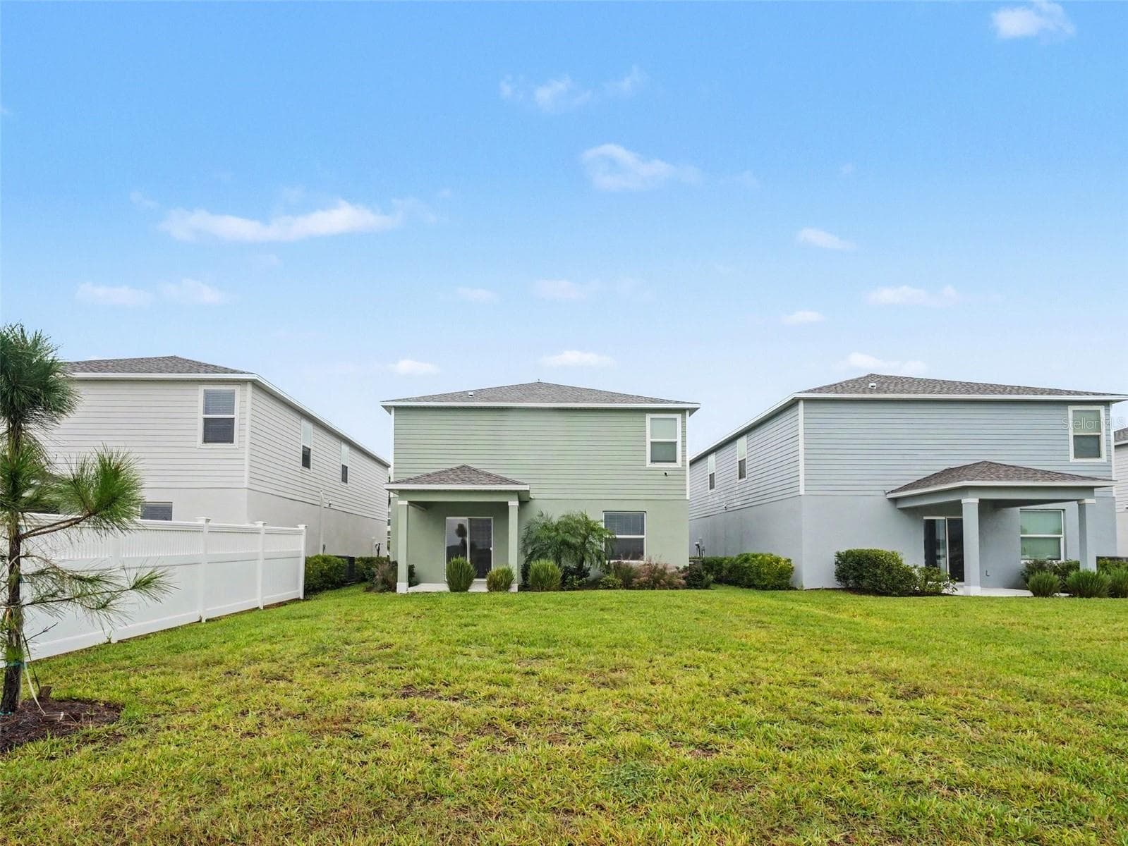 Single Family Residence at 3805 AMBERSWEET XING, PARRISH, photo 32 of 36