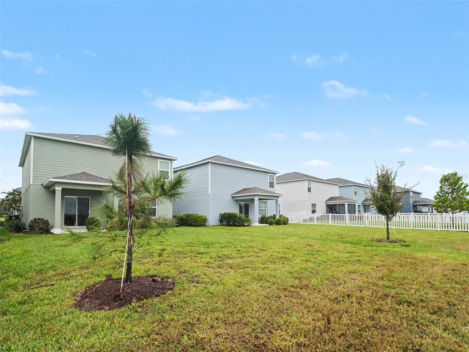 Single Family Residence at 3805 AMBERSWEET XING, PARRISH, photo 33 of 36