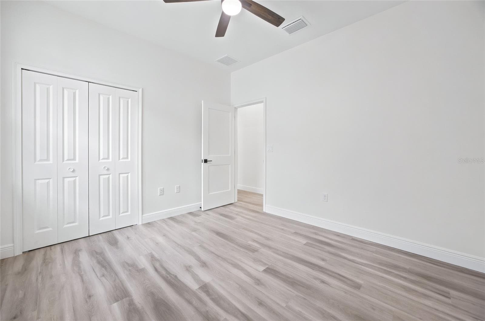 Single Family Residence at 62 ORANGE BLOSSOM DR, EUSTIS, photo 17 of 36