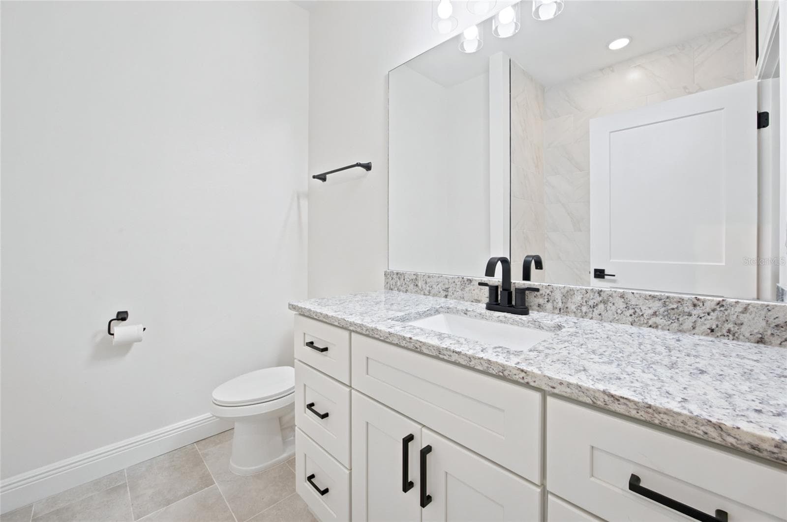 Single Family Residence at 62 ORANGE BLOSSOM DR, EUSTIS, photo 18 of 36