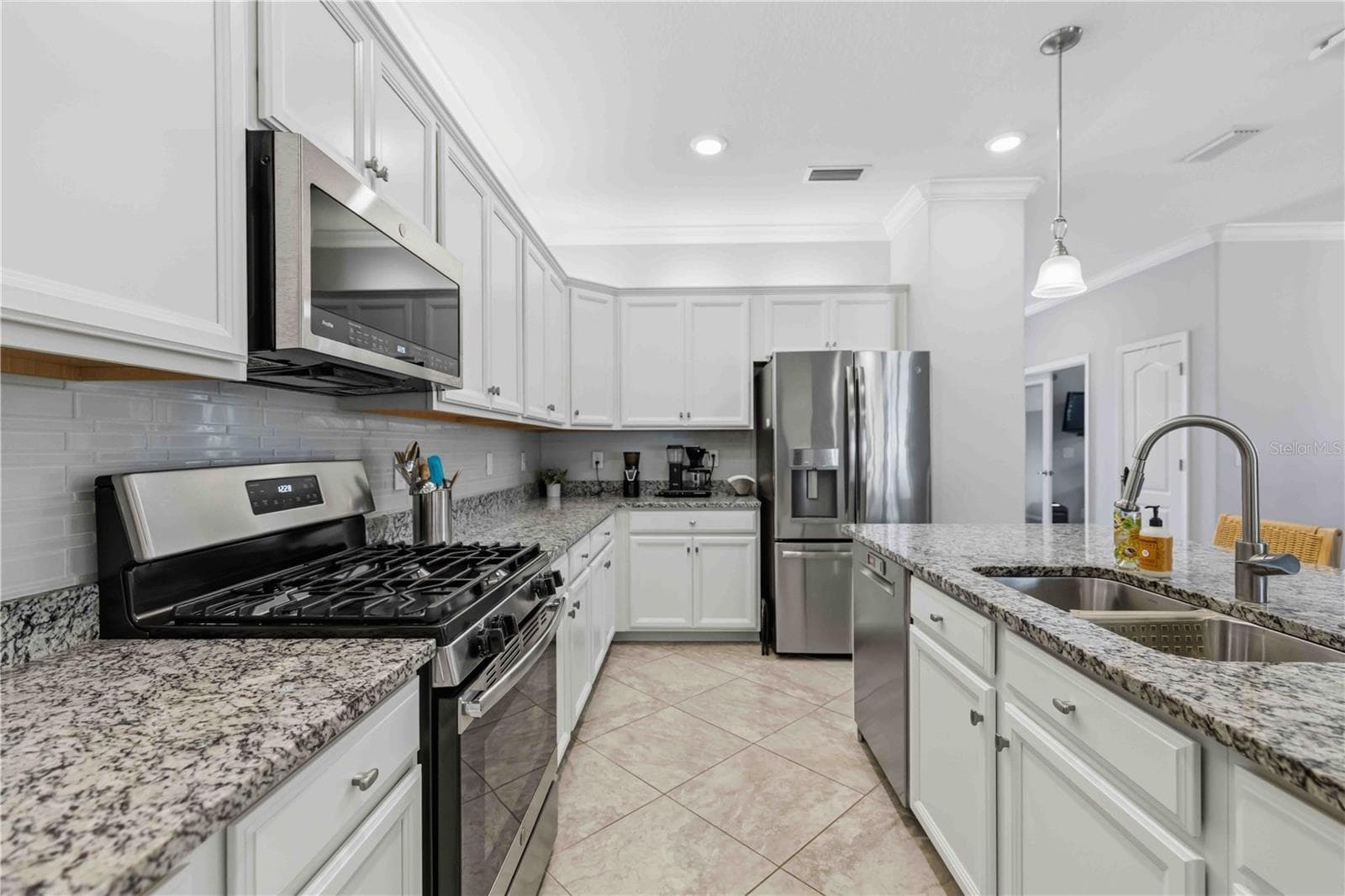 Single Family Residence at 4523 BALTRY CT, BRADENTON, photo 20 of 48