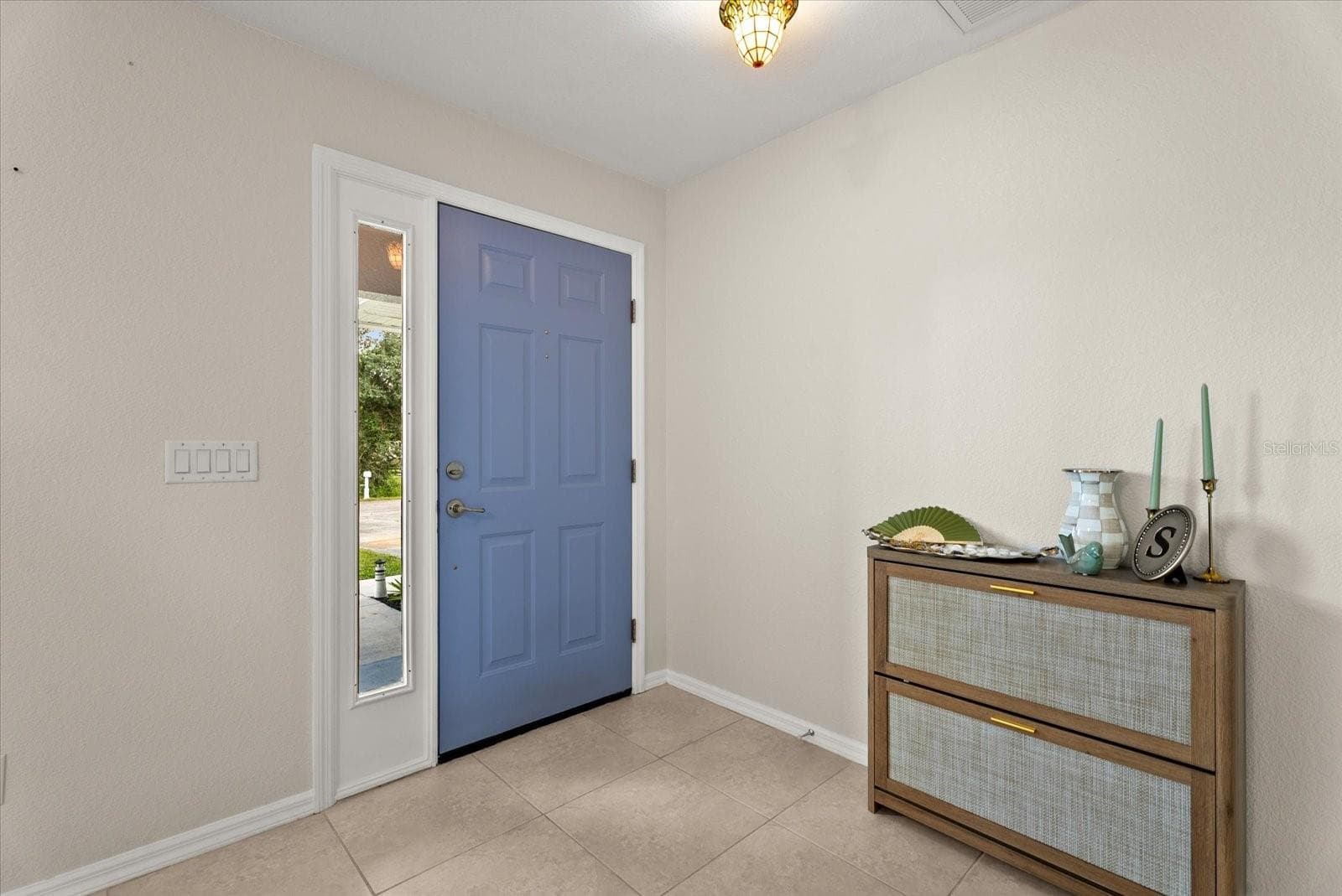 Front Entrance - 4241 CHAMRADE RD, NORTH PORT