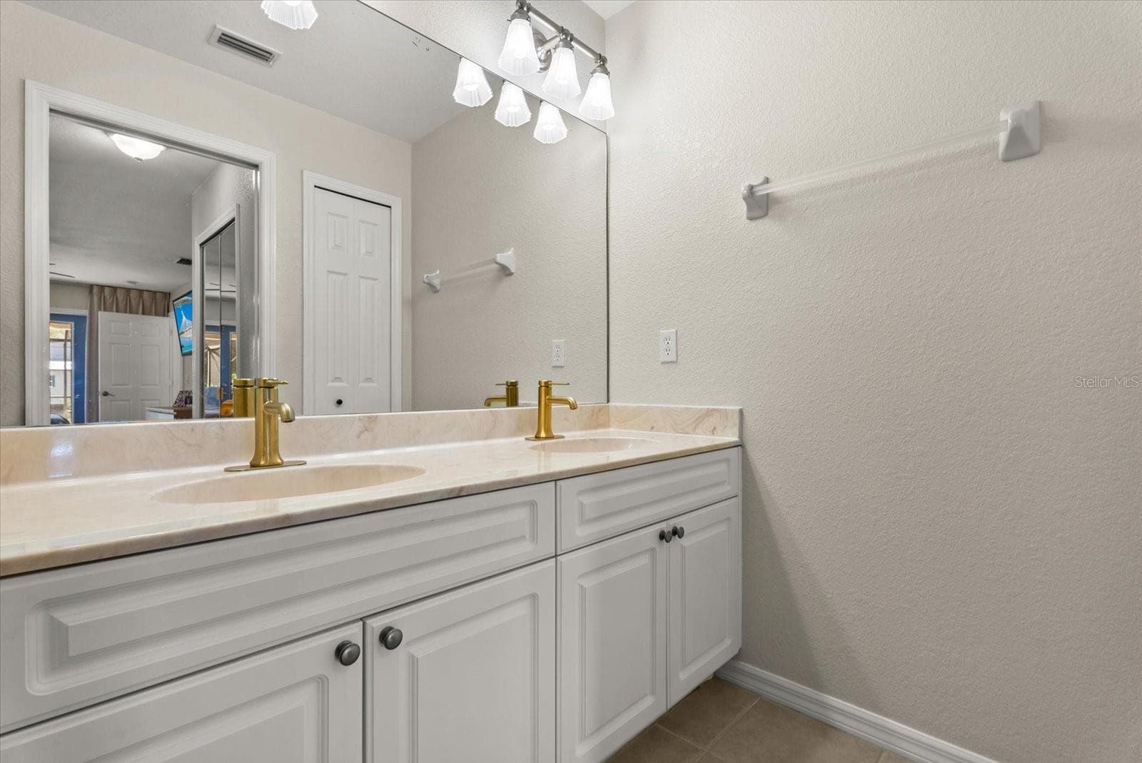 Primary Bathroom - 4241 CHAMRADE RD, NORTH PORT