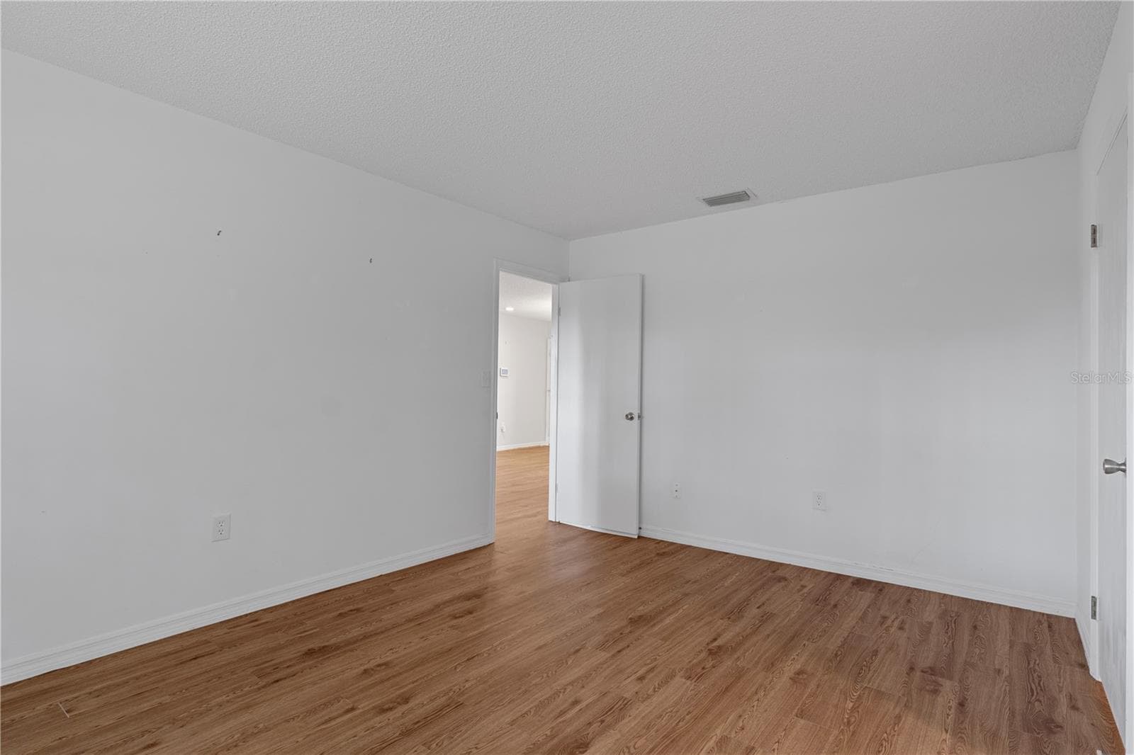 Single Family Residence at 3644 N LAURELWOOD LOOP, BEVERLY HILLS, photo 64 of 115