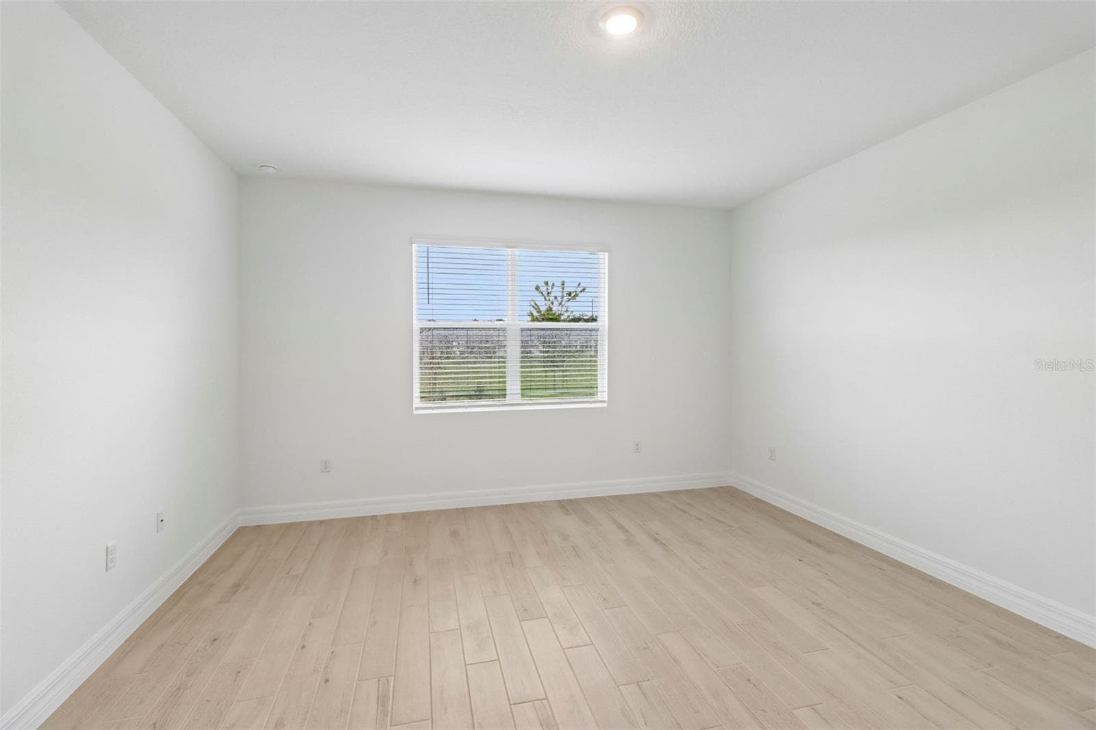 Single Family Residence at 3952 KENNEBUNK LOOP, MOUNT DORA, photo 26 of 63
