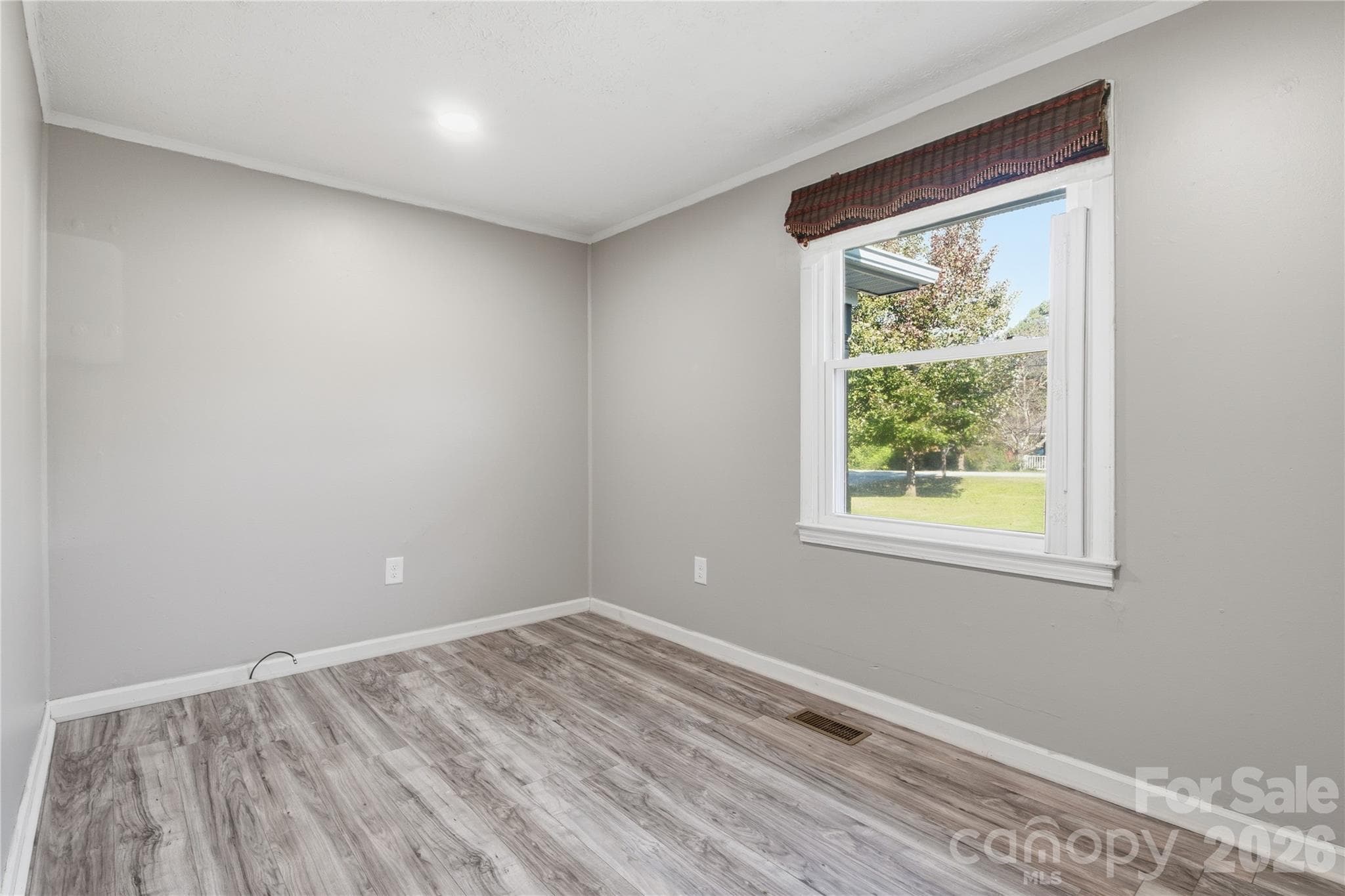 Single Family Residence at 690 Rama Wood Drive SE, Concord, photo 5 of 22