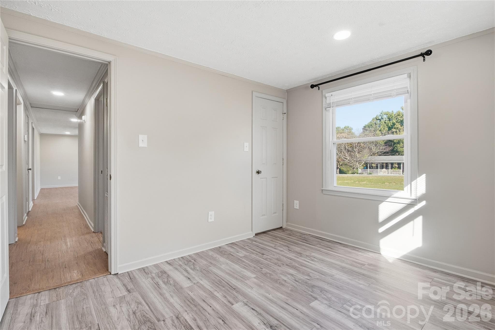 Single Family Residence at 690 Rama Wood Drive SE, Concord, photo 6 of 22