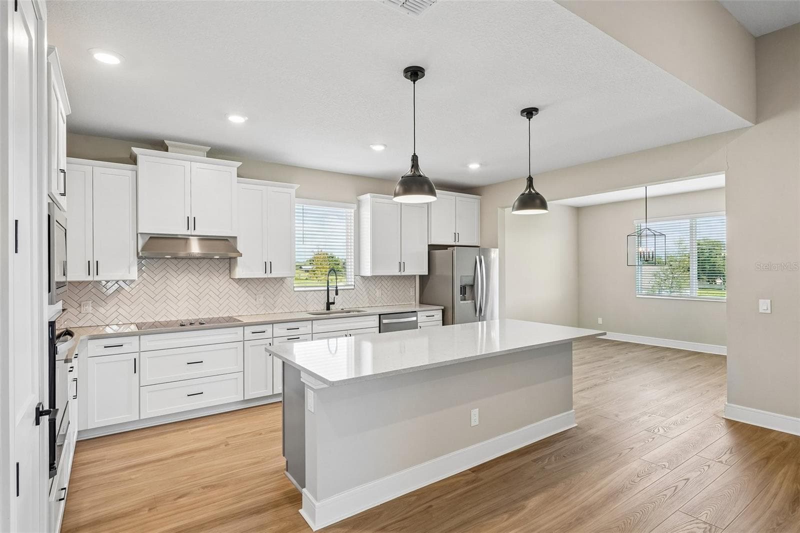 Single Family Residence at 36794 SUNDOWNER TRL, FRUITLAND PARK, photo 10 of 27