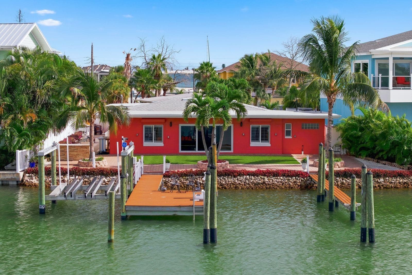 Single Family Residence at 14223 E PARSLEY DR, MADEIRA BEACH, photo 3 of 70