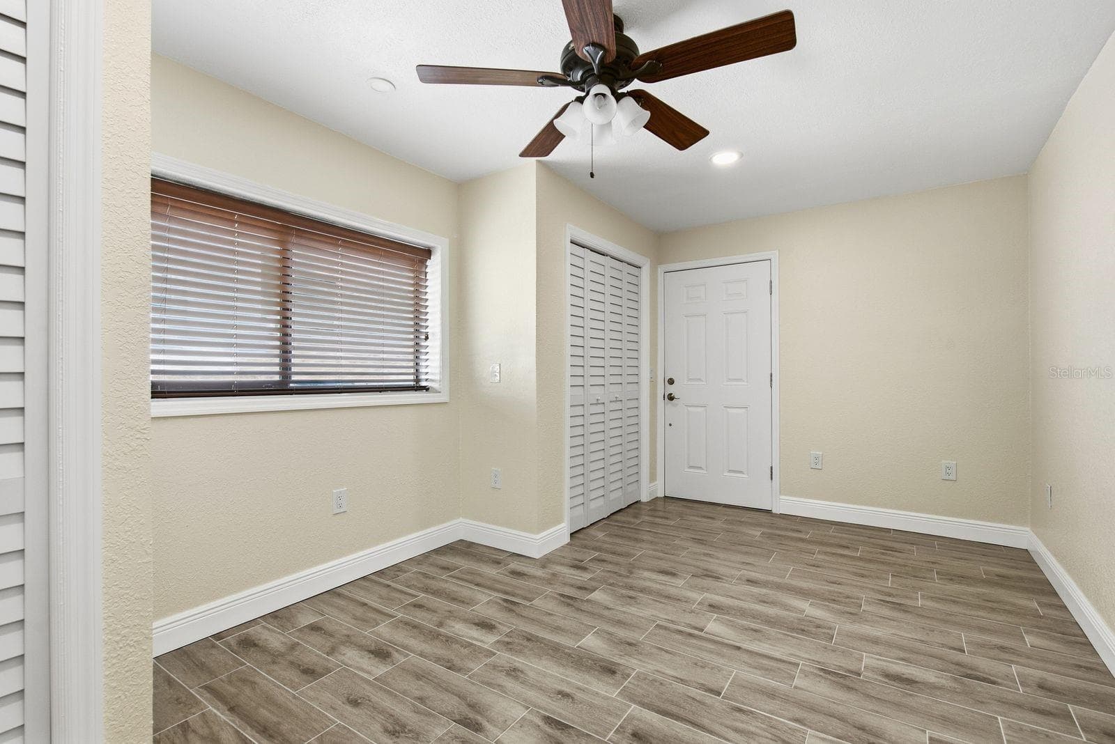Single Family Residence at 14223 E PARSLEY DR, MADEIRA BEACH, photo 15 of 70