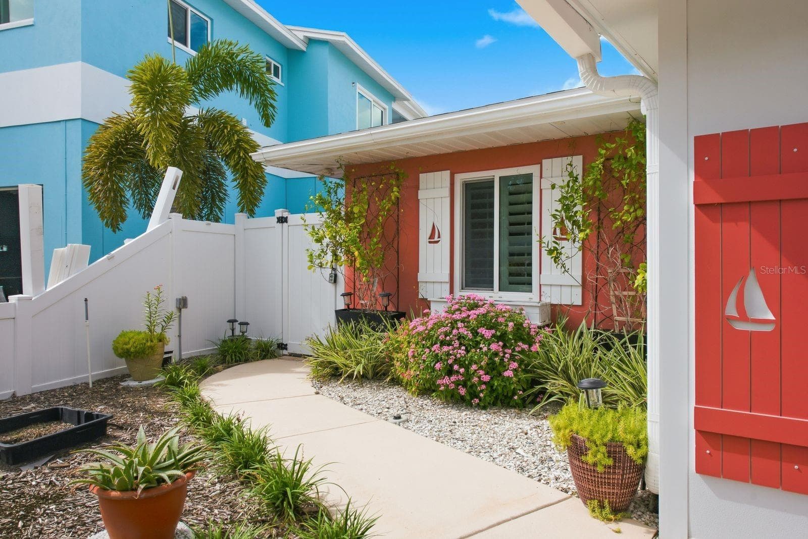 Single Family Residence at 14223 E PARSLEY DR, MADEIRA BEACH, photo 19 of 70