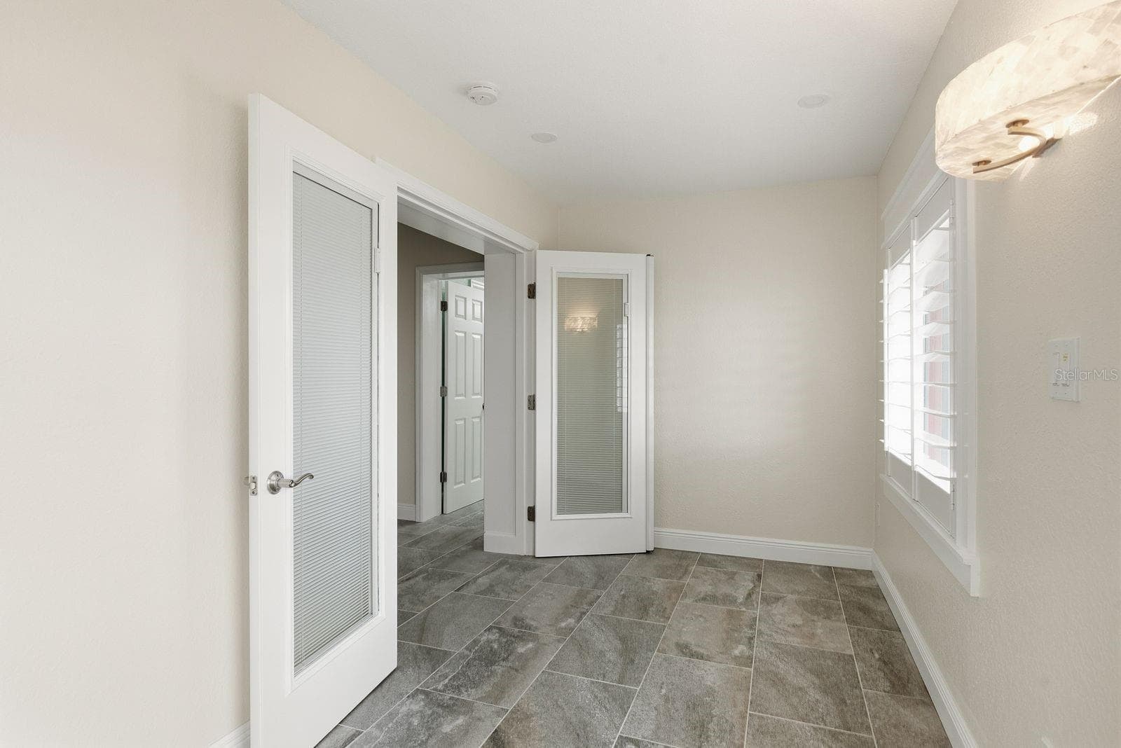 Single Family Residence at 14223 E PARSLEY DR, MADEIRA BEACH, photo 36 of 70