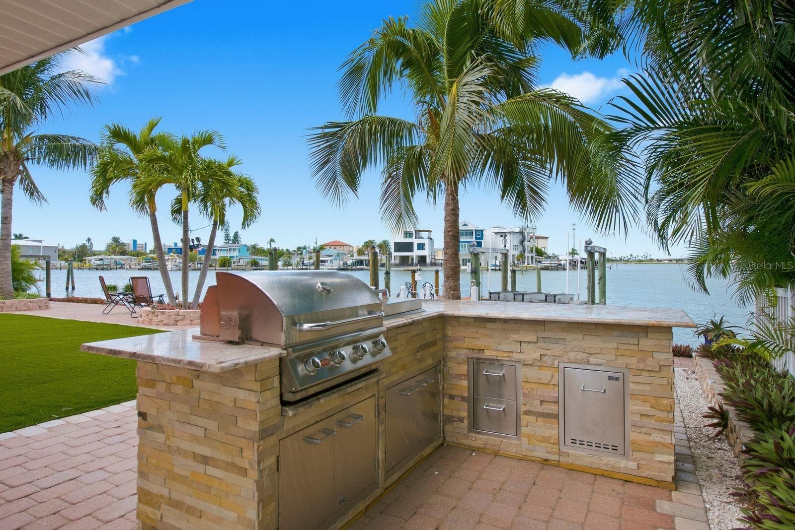 Single Family Residence at 14223 E PARSLEY DR, MADEIRA BEACH, photo 53 of 70