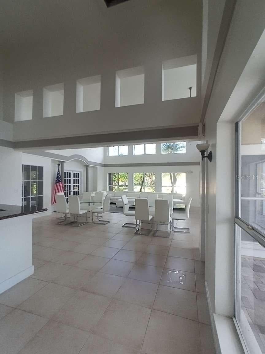 Condominium at 10024 STRAFFORD OAK CT #807, TAMPA, photo 36 of 48