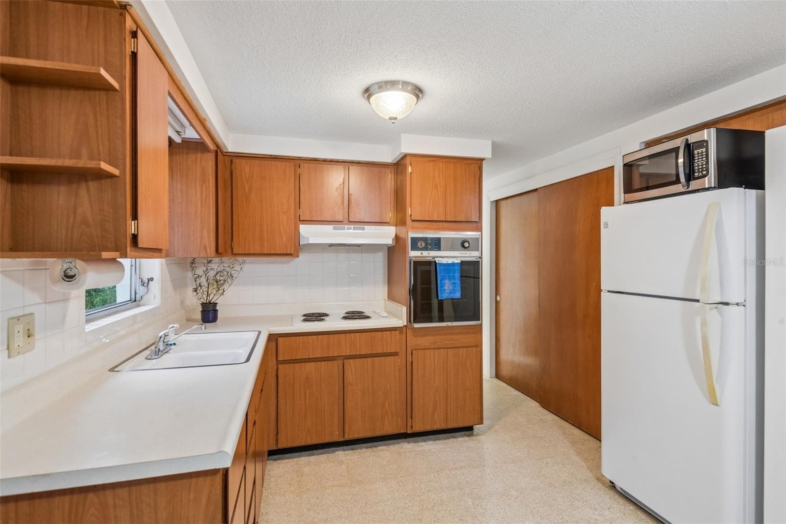 Single Family Residence at 4621 ABDELLA LN, HOLIDAY, photo 9 of 22