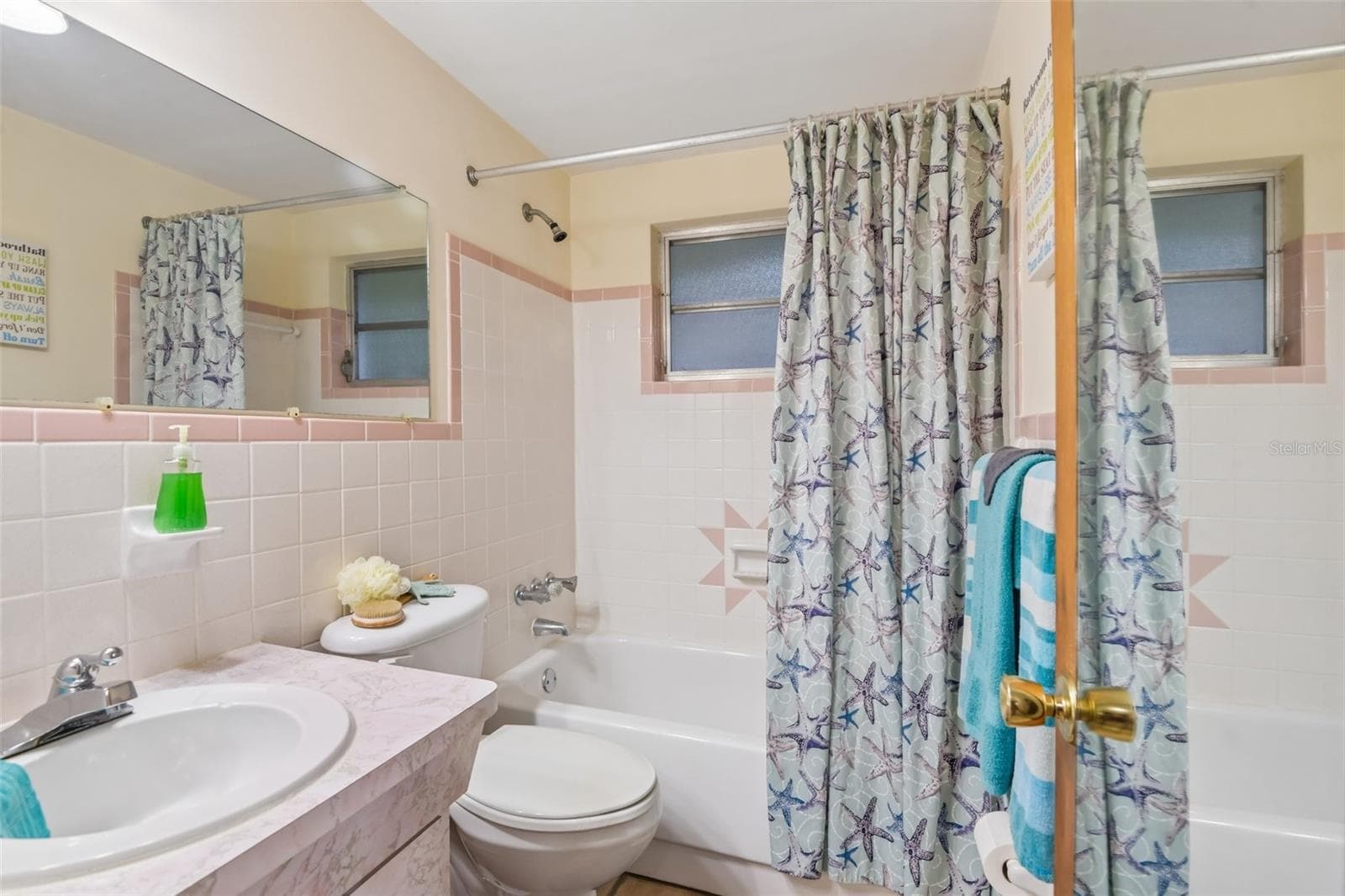 Single Family Residence at 4621 ABDELLA LN, HOLIDAY, photo 12 of 22