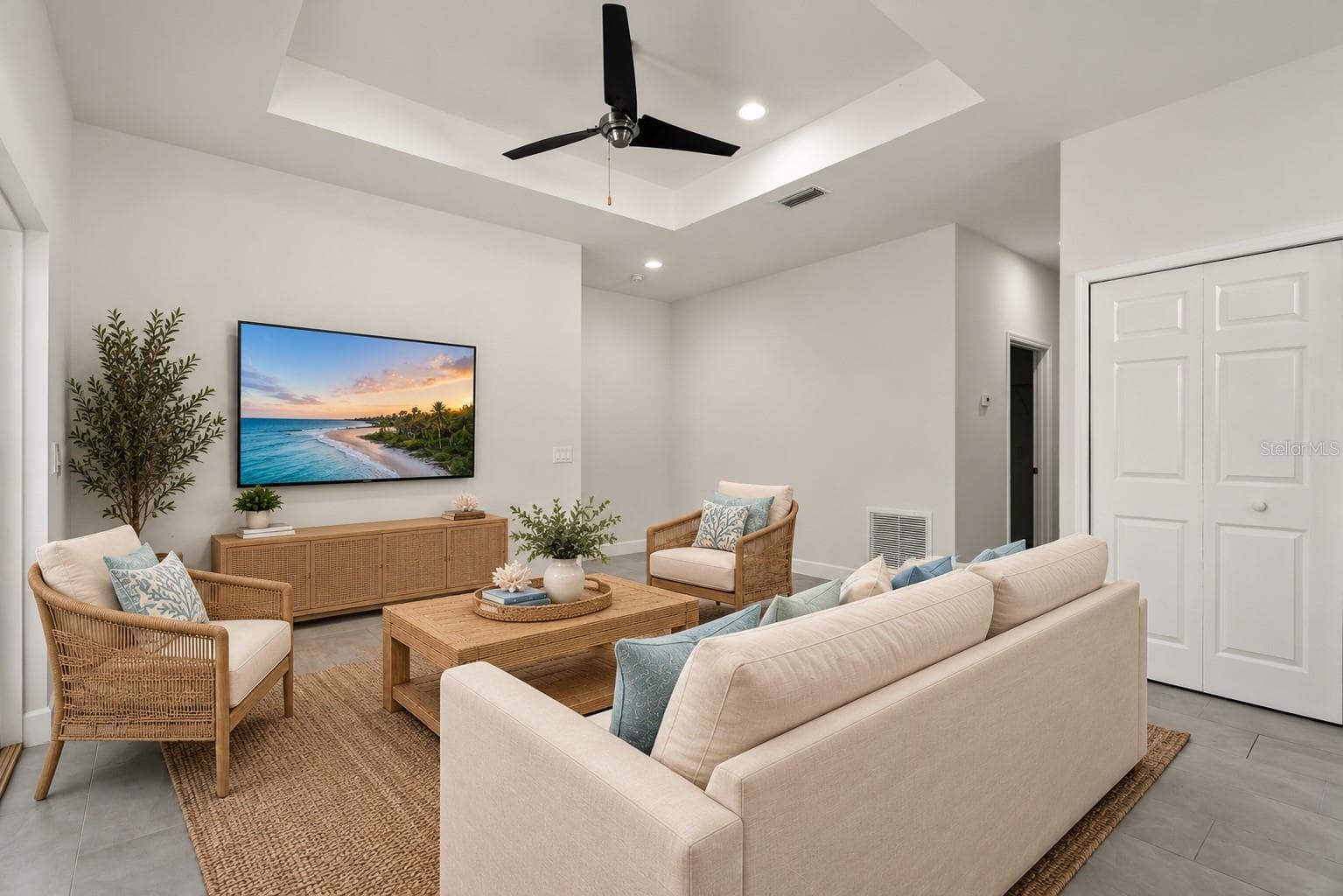Living Room - 5784 GADSHAW AVE, NORTH PORT