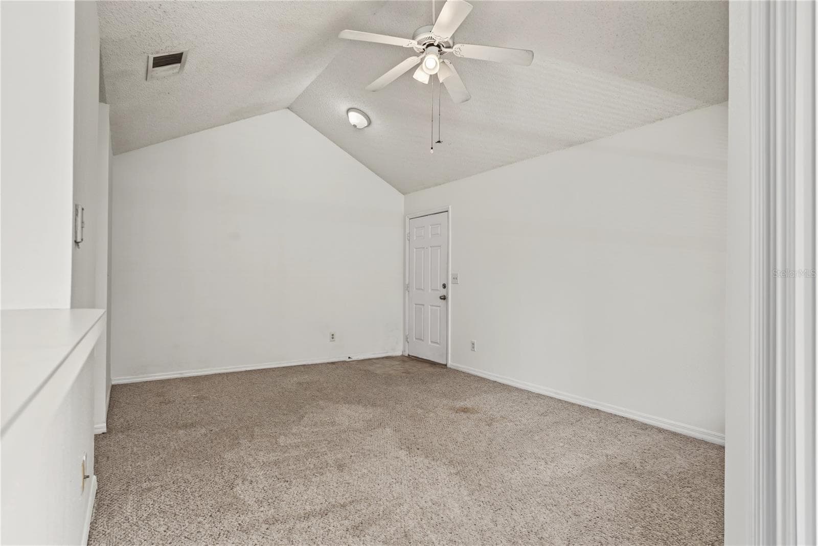 Condominium at 1079 S HIAWASSEE RD #1136, ORLANDO, photo 4 of 24