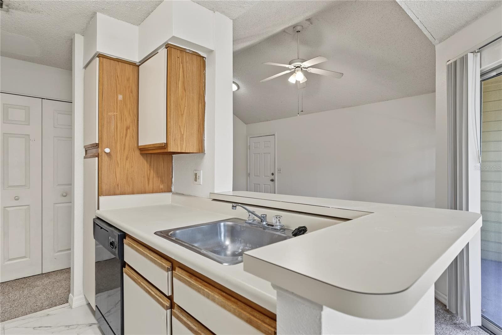 Condominium at 1079 S HIAWASSEE RD #1136, ORLANDO, photo 10 of 24